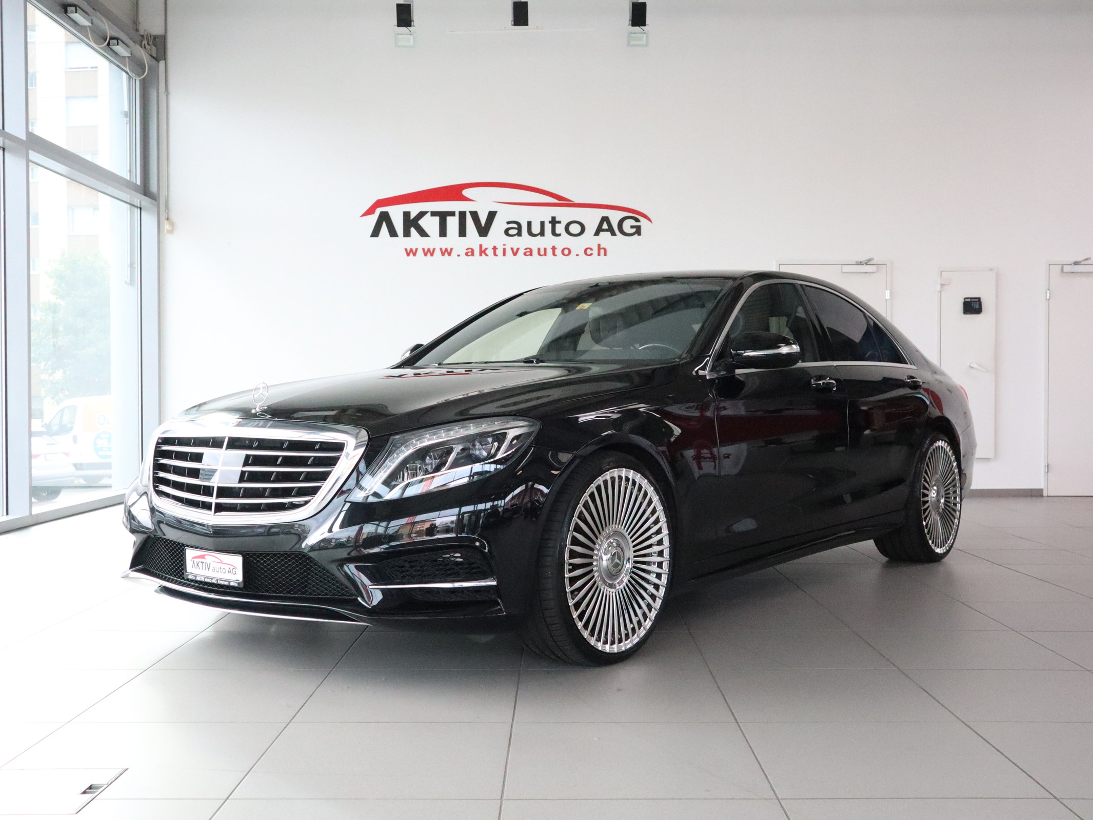 MERCEDES-BENZ S 500 4Matic AMG Line 7G-Tronic