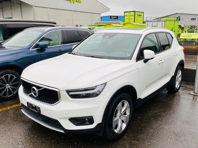 VOLVO XC40 T3 Momentum Geartronic