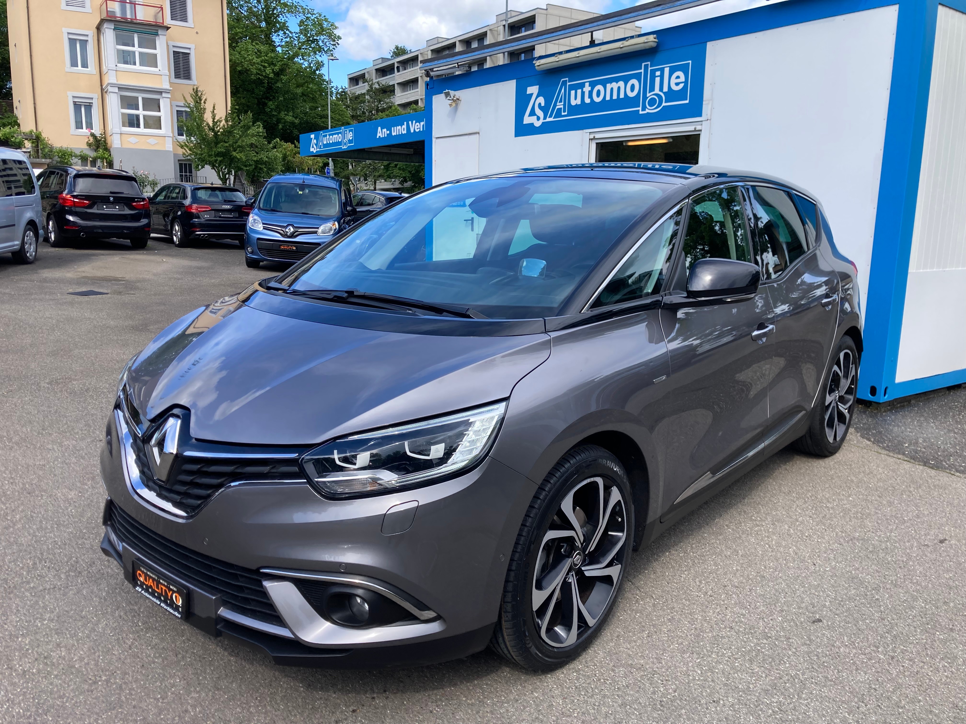 RENAULT Scénic 1.2 16V Turbo Bose