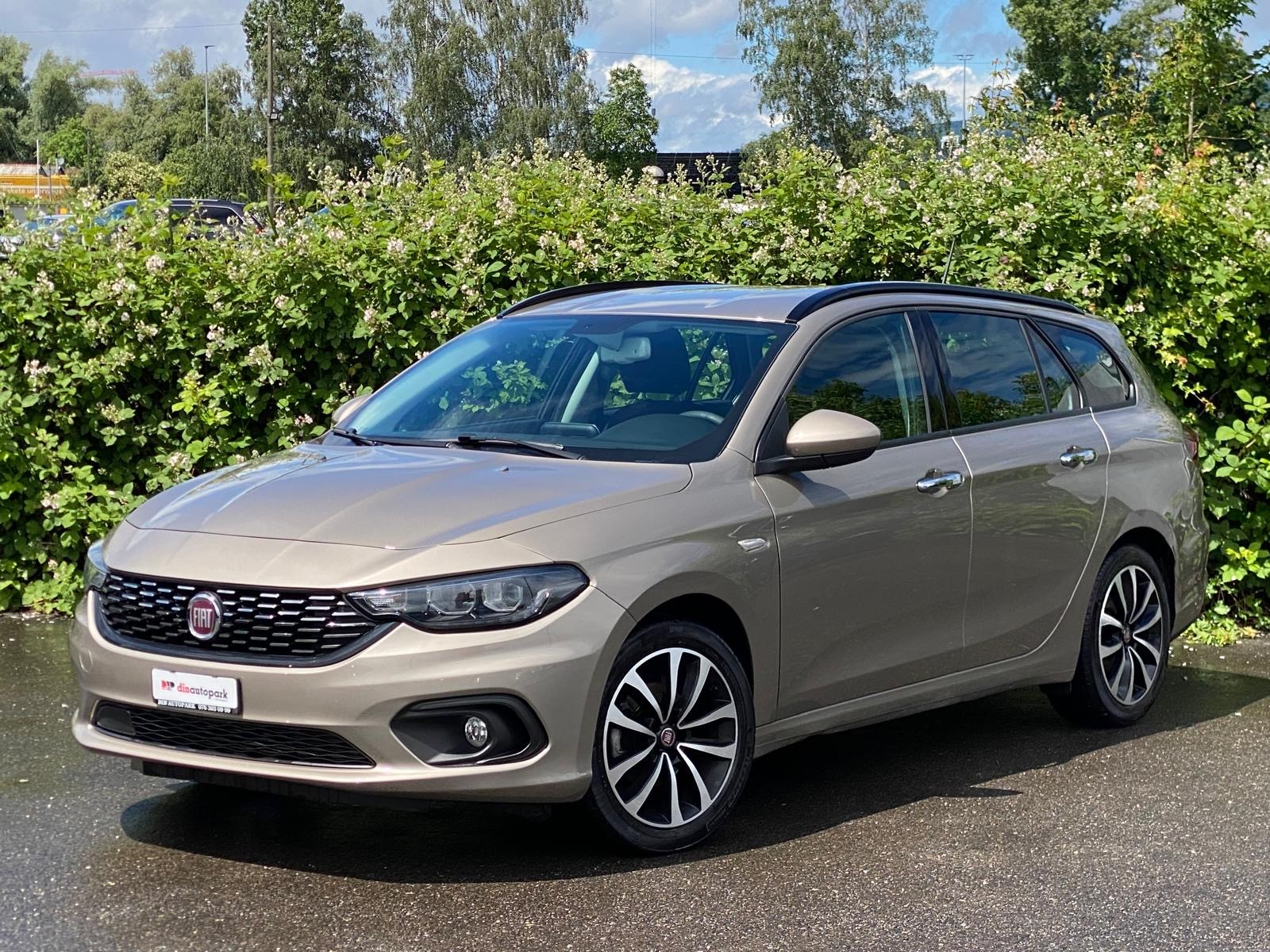 FIAT Tipo 1.4TJet Station Wagon Lounge *CH-Fahrzeug*