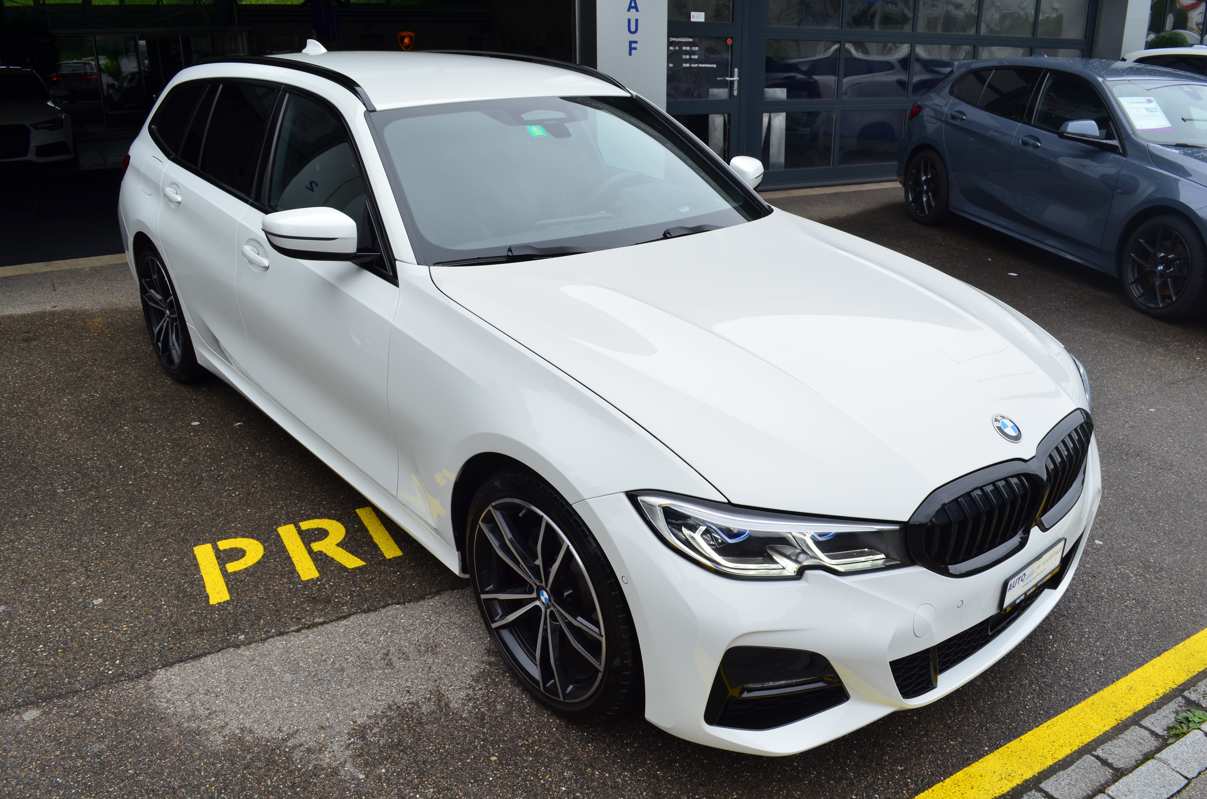 BMW 320d xDrive 48V Touring M-Sport Steptronic