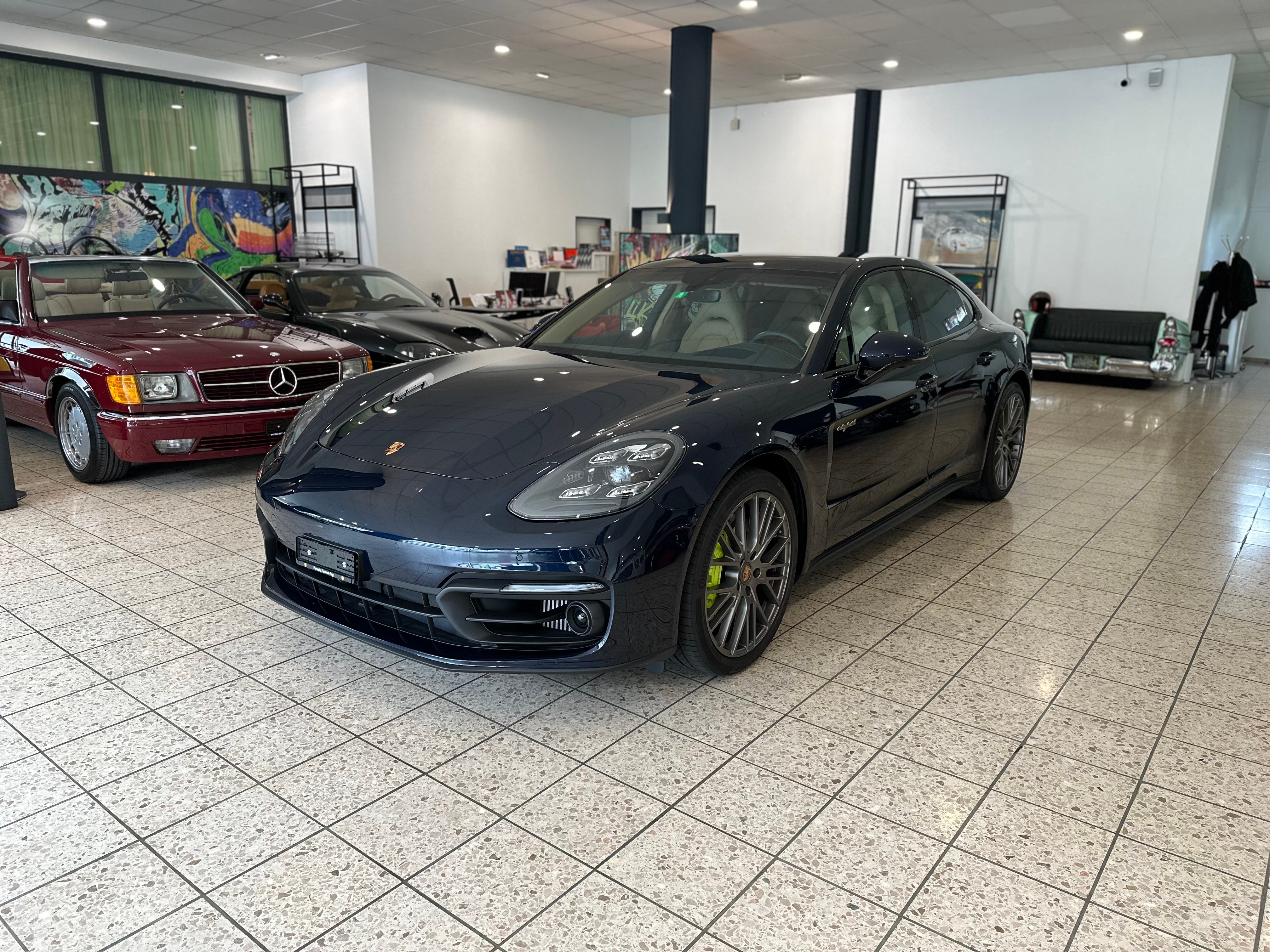 PORSCHE PANAMERA E-HYBRID PLATINUM EDITION