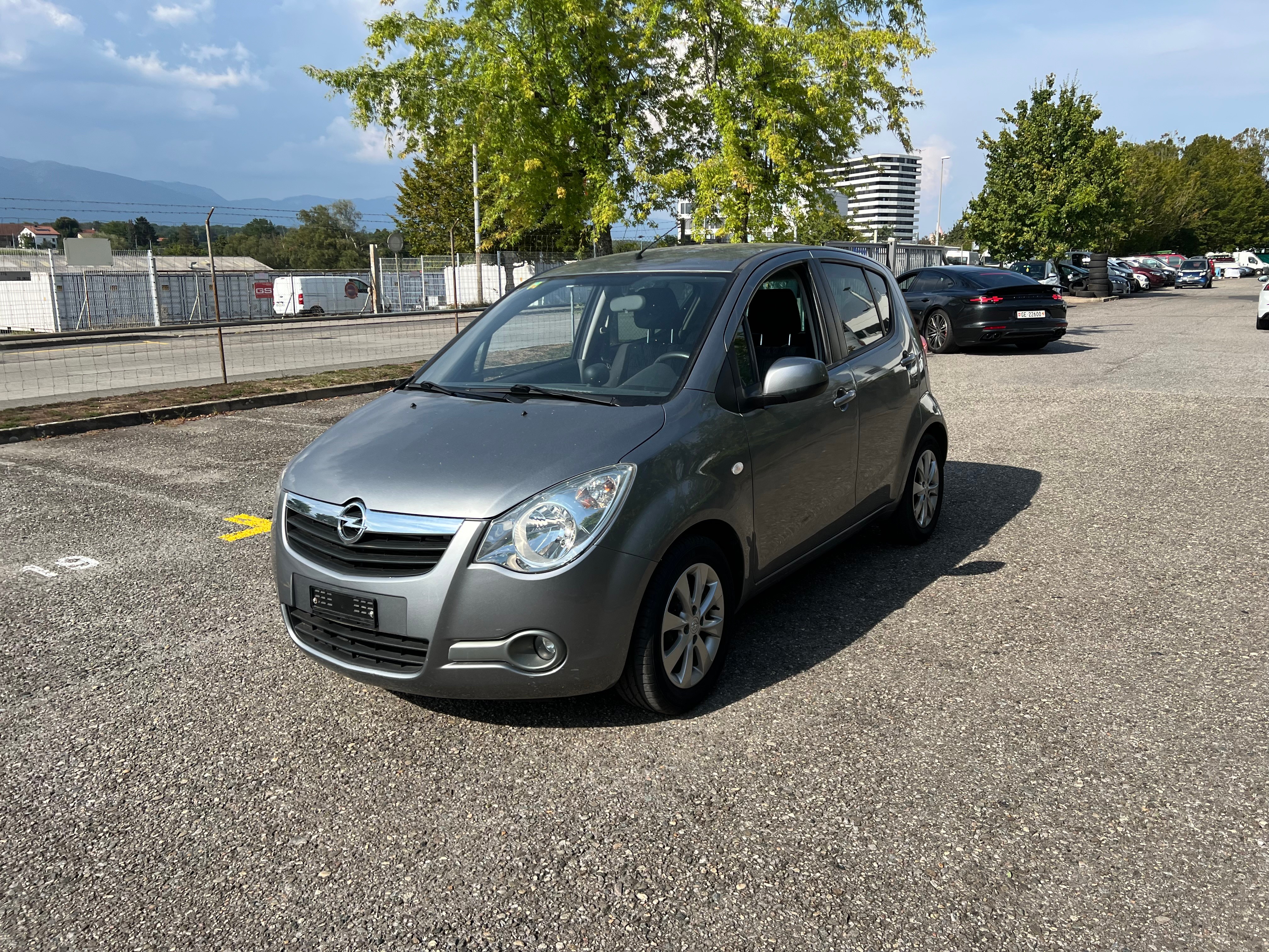 OPEL Agila 1.2 Enjoy