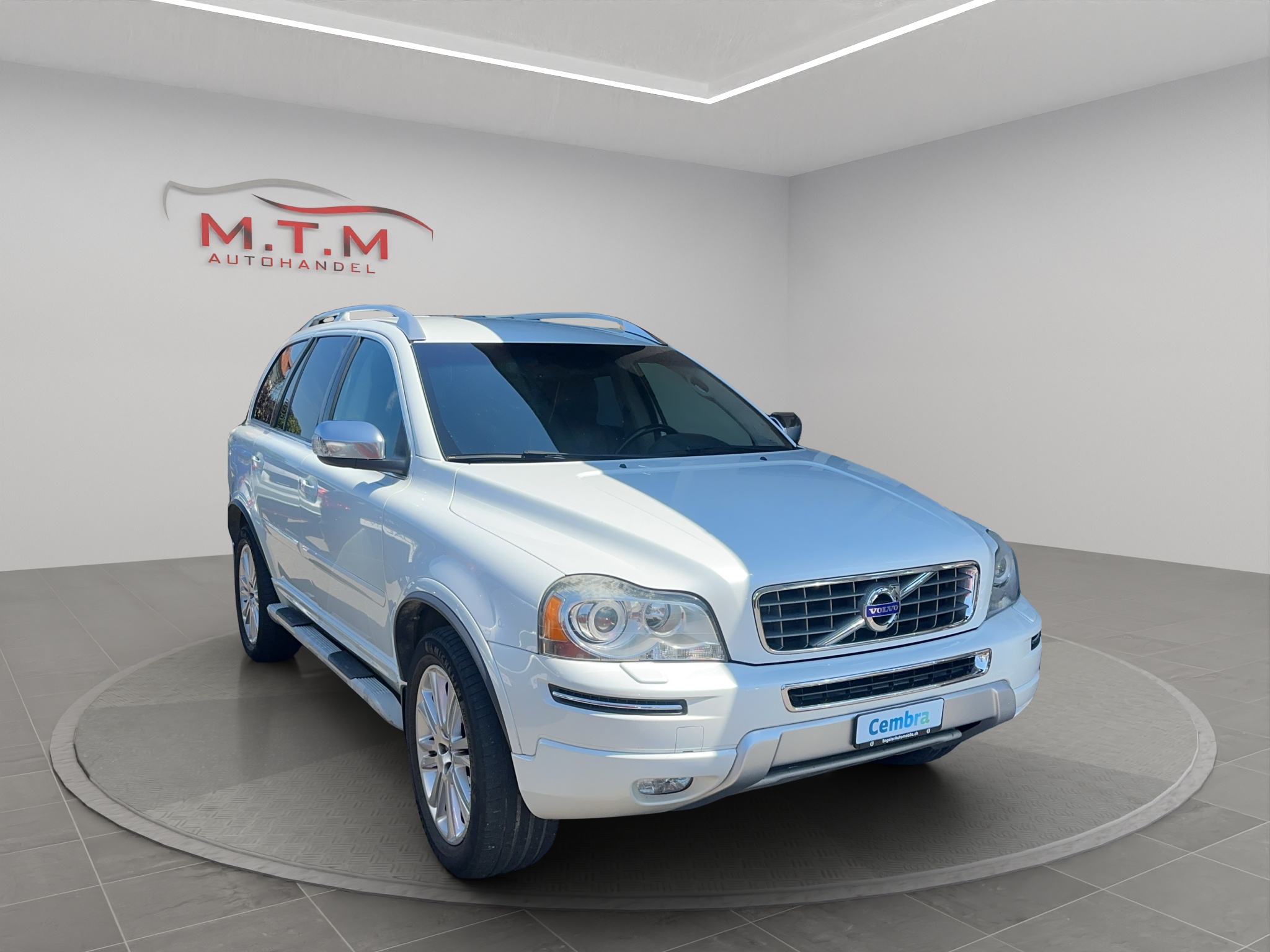 VOLVO XC90 D5 AWD Momentum Geartronic