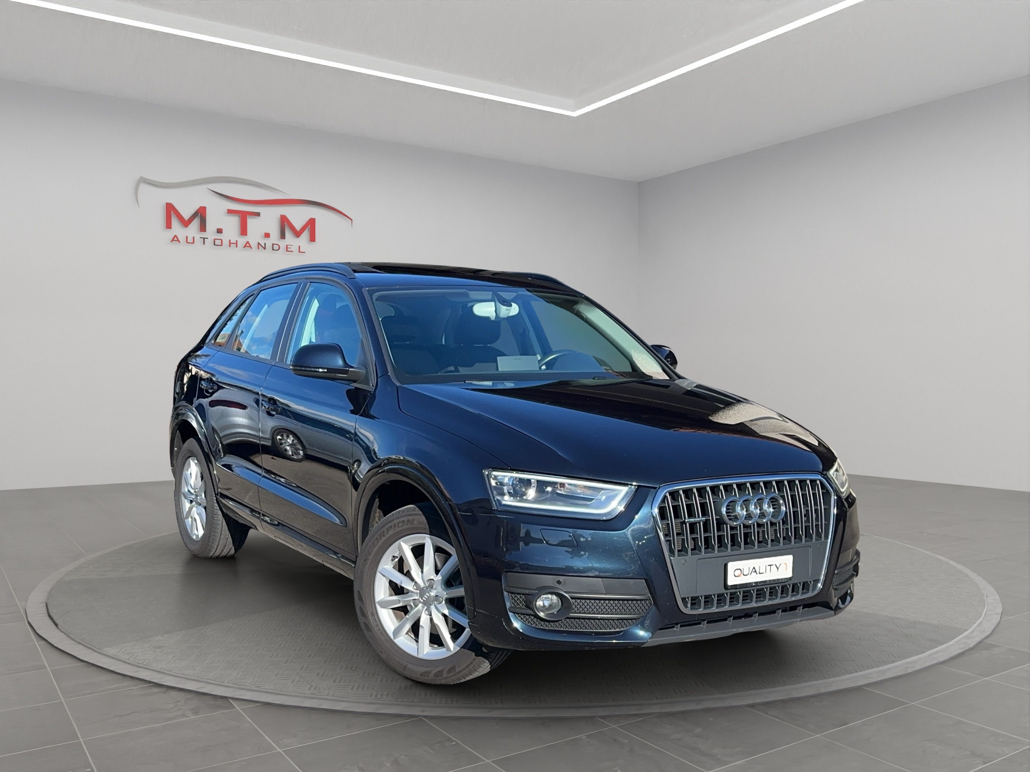 AUDI Q3 2.0 TFSI quattro S-tronic