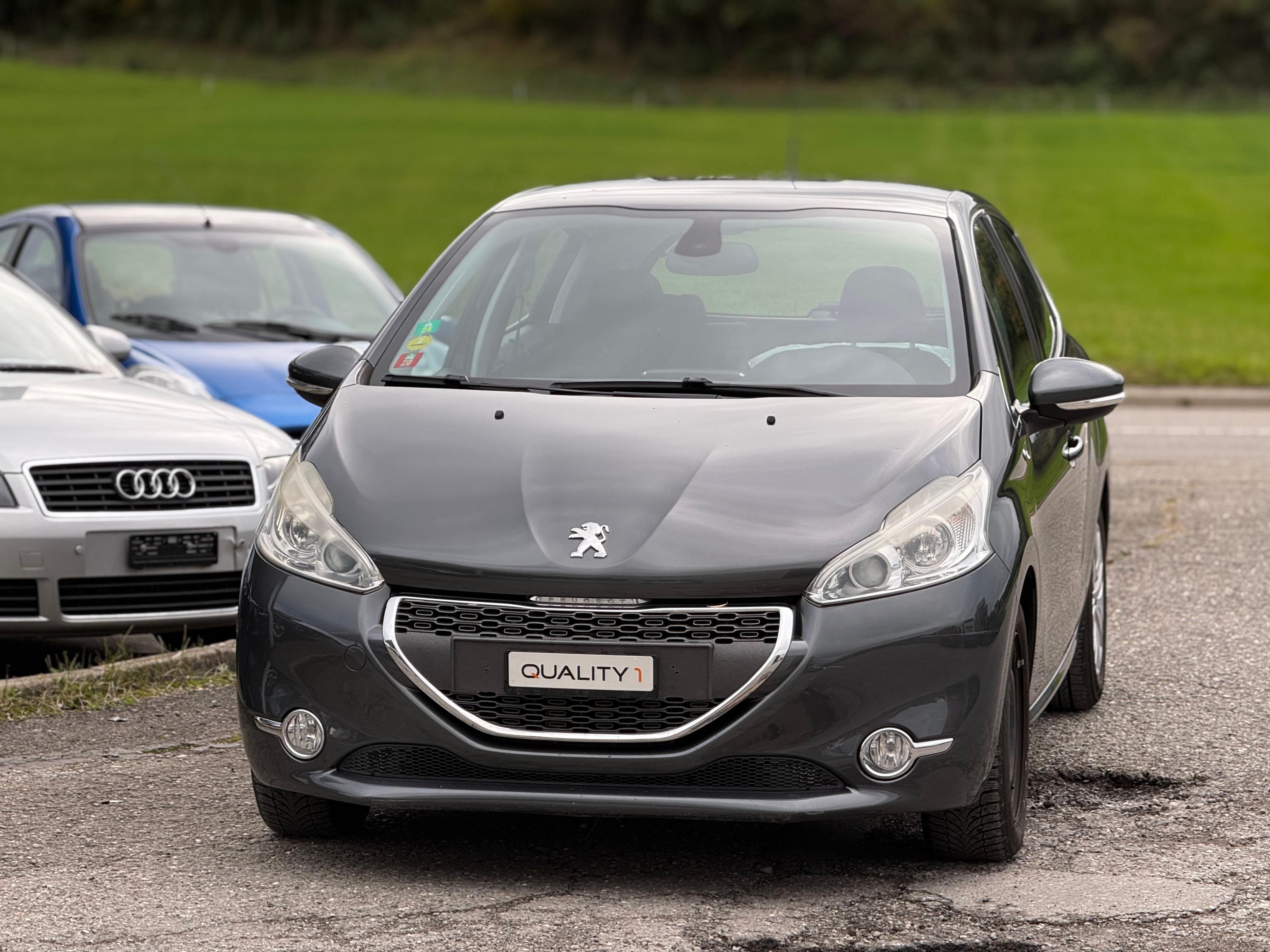 PEUGEOT 208 1.4 e-HDi Active EGS5