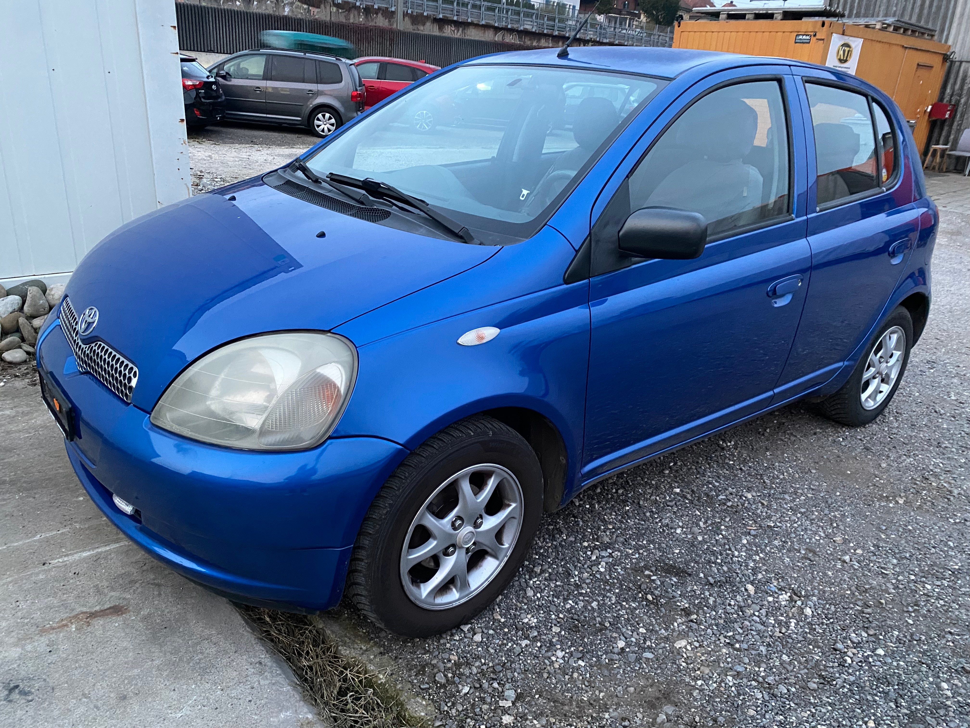 TOYOTA Yaris 1.3 Linea Luna