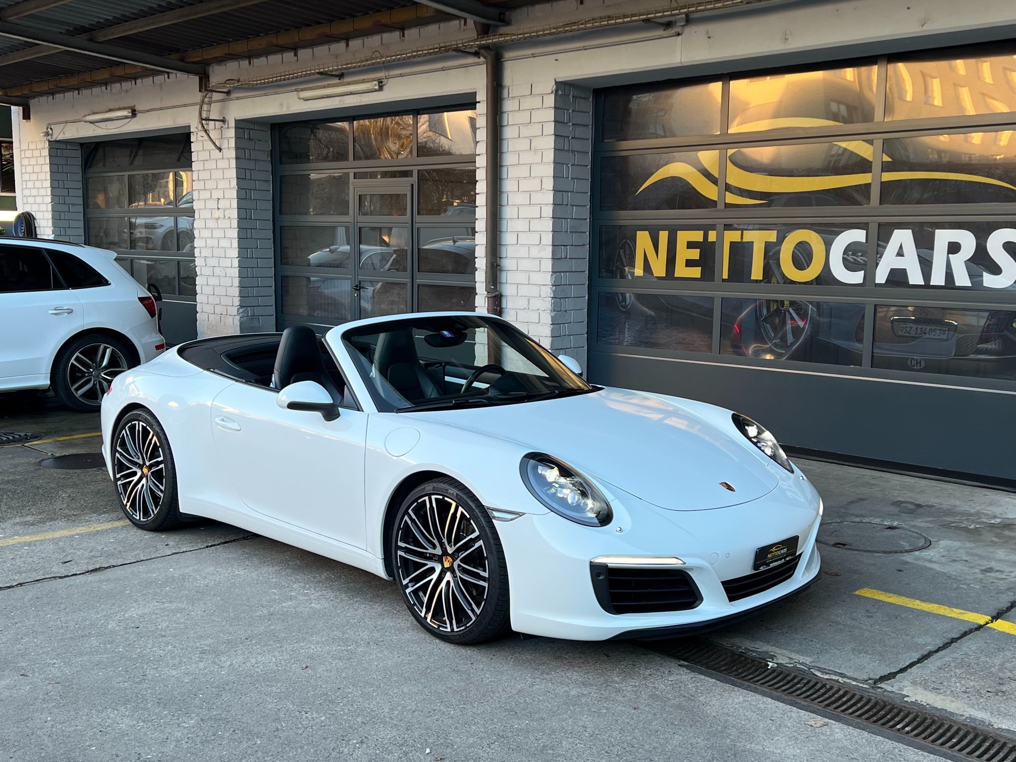 PORSCHE 911 Carrera Cabrio PDK