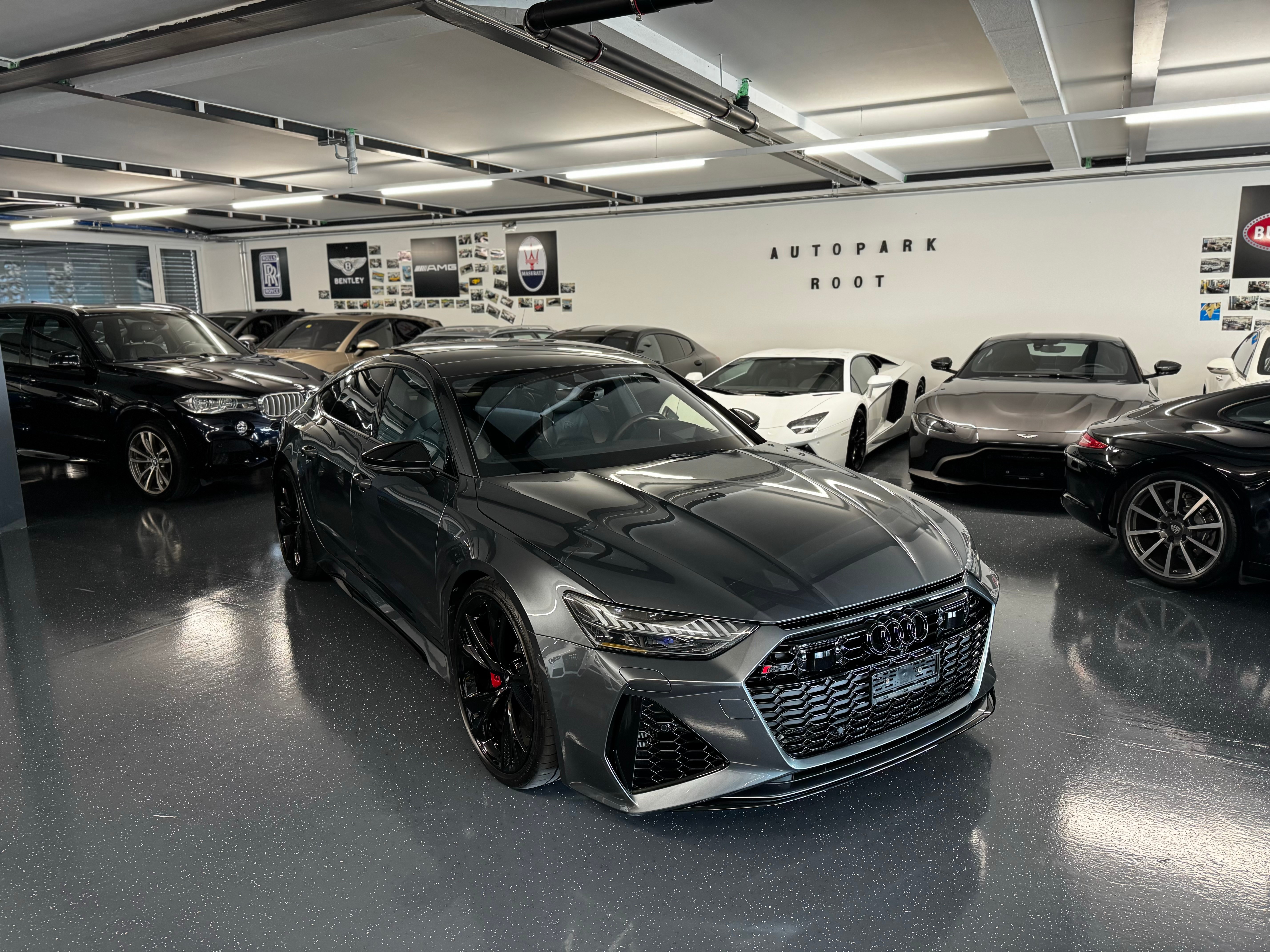 AUDI RS7 Sportback MHEV AKRAPOVIC