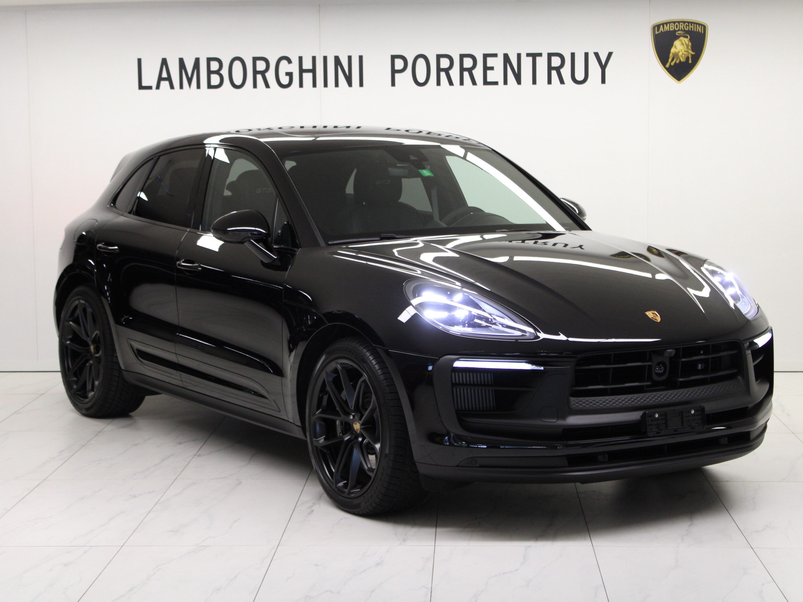 PORSCHE Macan GTS PDK