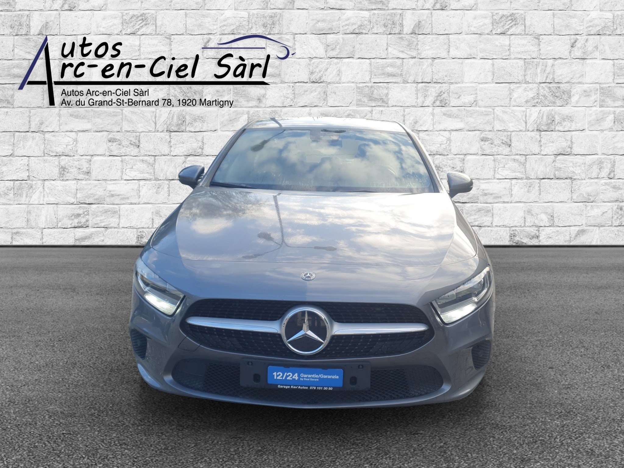 MERCEDES-BENZ A 200 Progressive