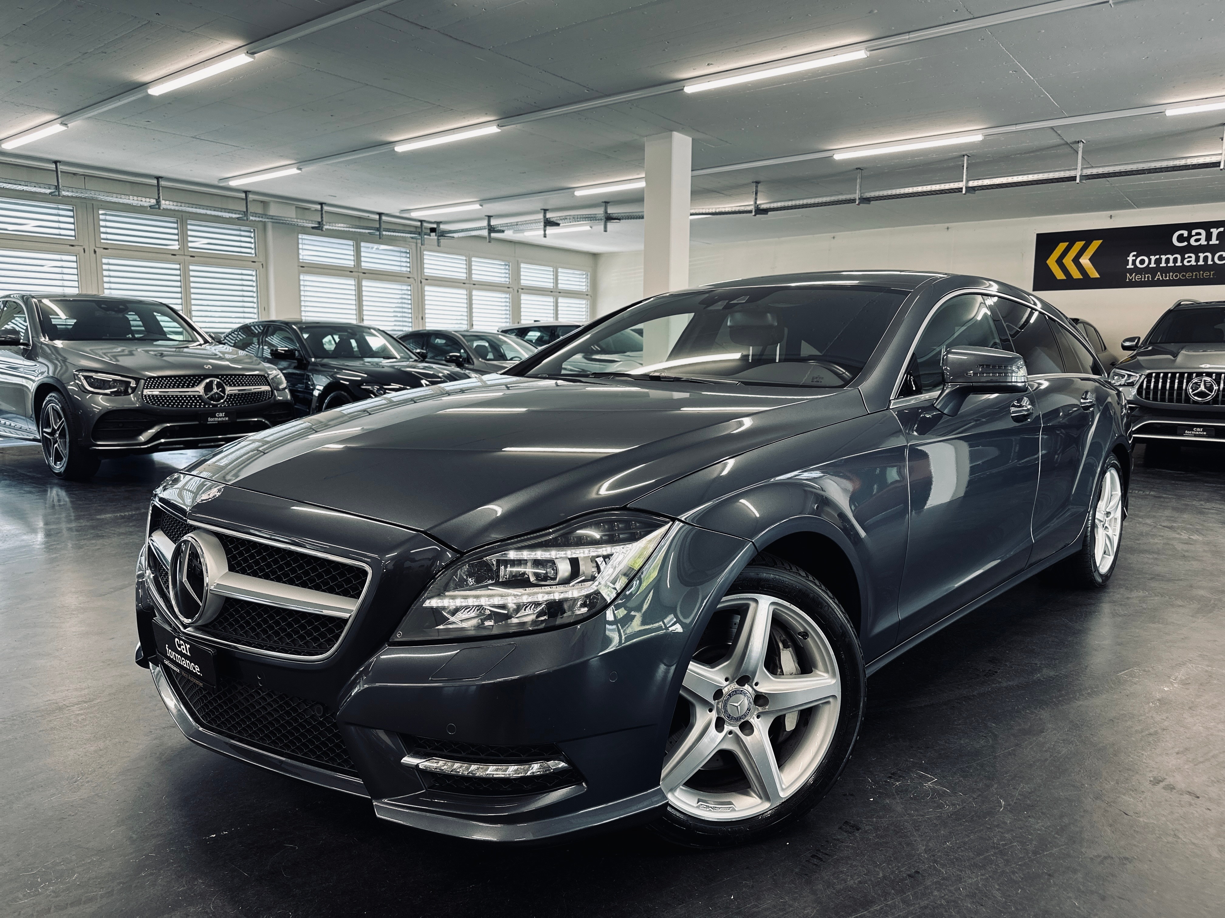 MERCEDES-BENZ CLS 500 V8 4matic AMG-LINE Shooting Brake