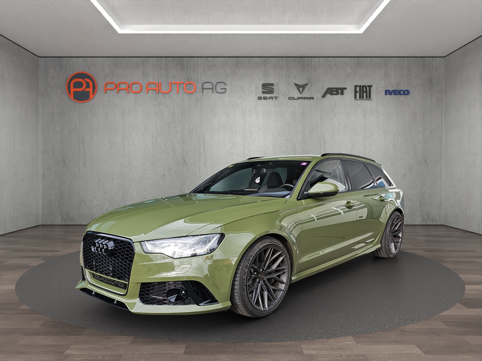 AUDI RS6 Avant 4.0 TFSI V8 quattro Tiptronic