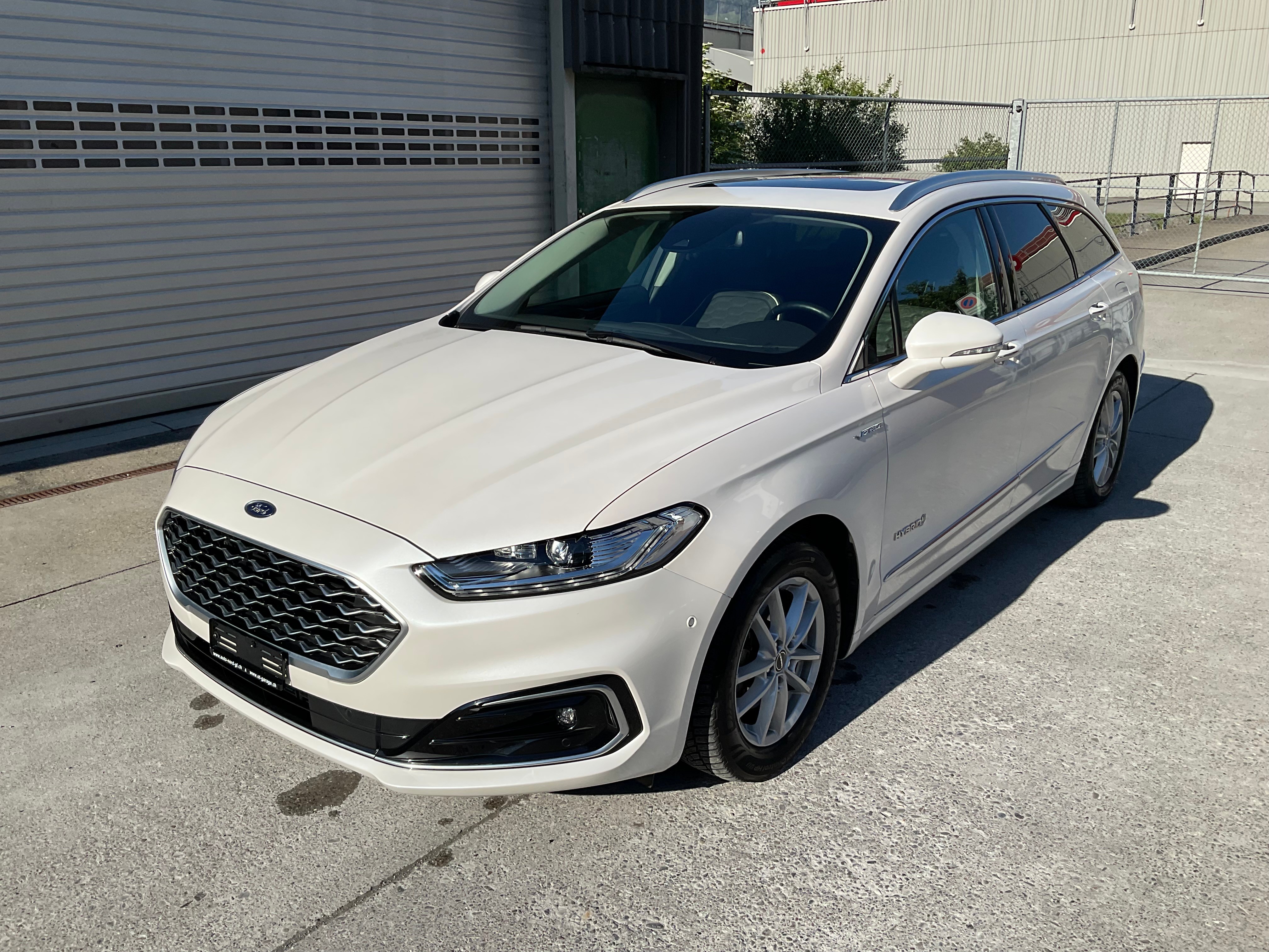 FORD Mondeo 2.0 HEV Vignale eCVT