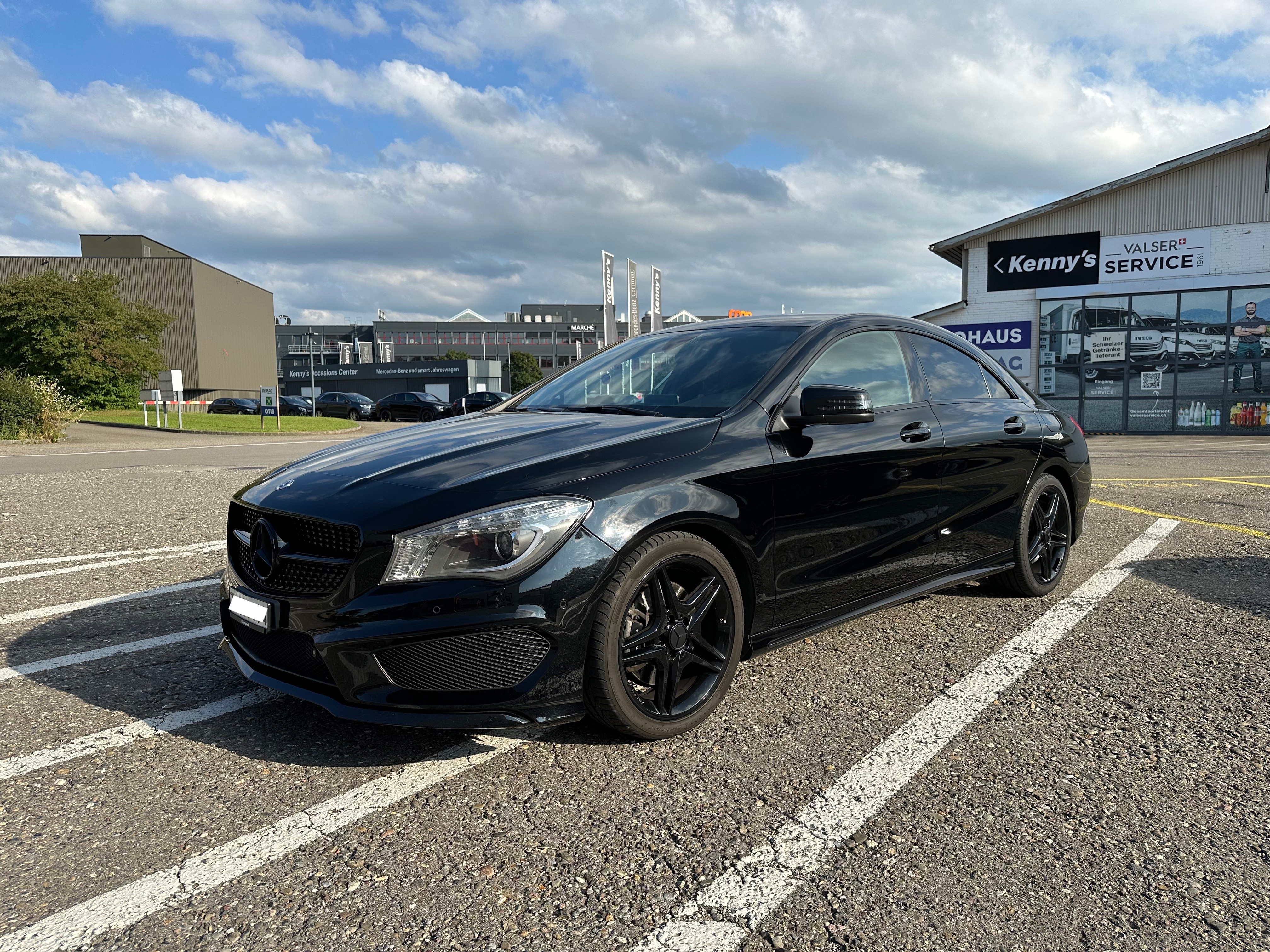 MERCEDES-BENZ CLA 250 AMG Line 7G-DCT 4Matic