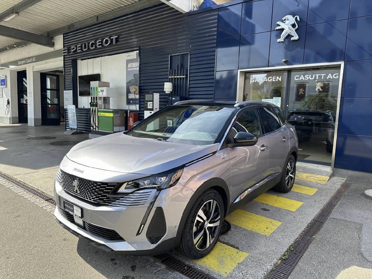 PEUGEOT 3008 1.6 Plug-in Hybrid GT