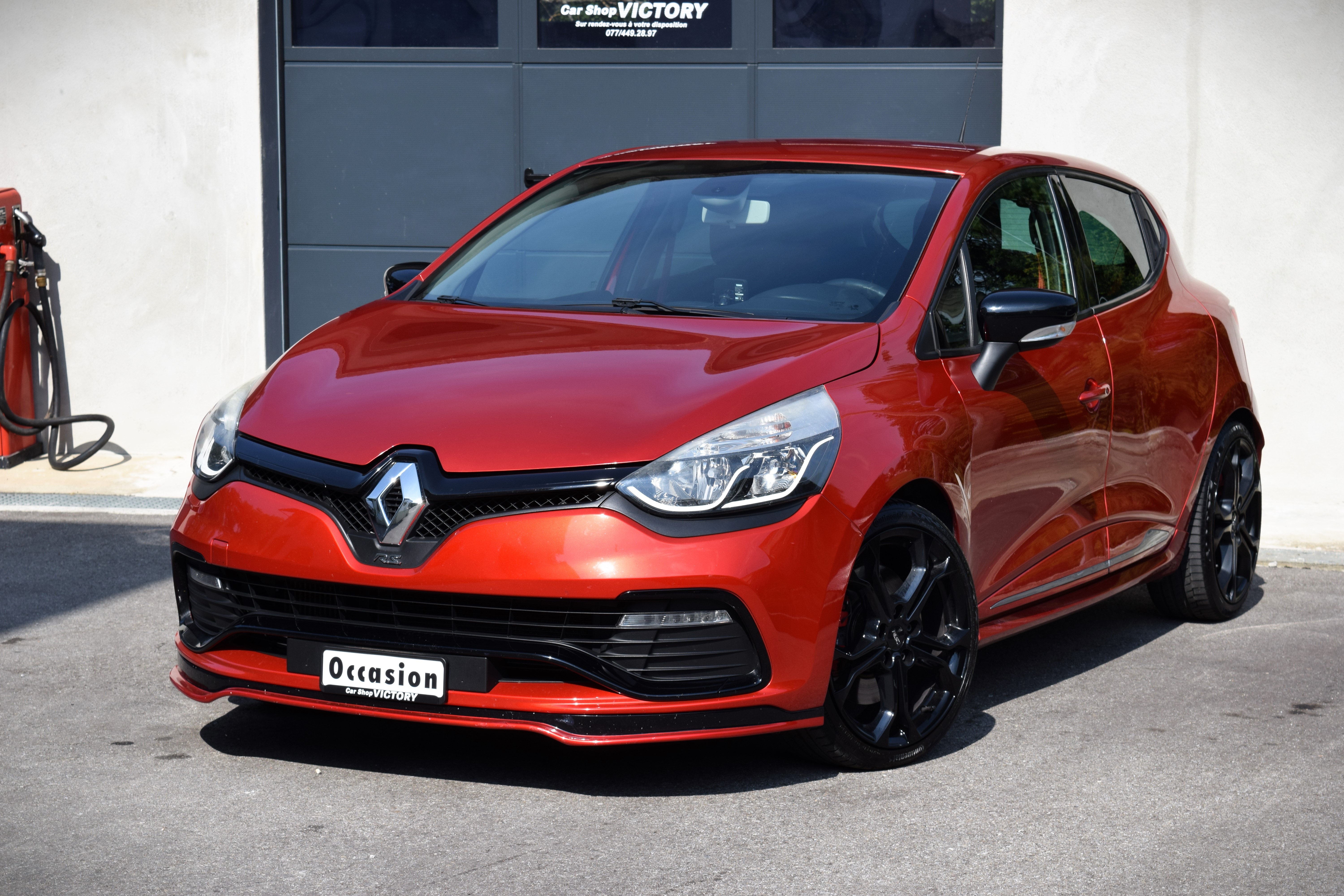 RENAULT Clio 1.6 T RS 200 EDC