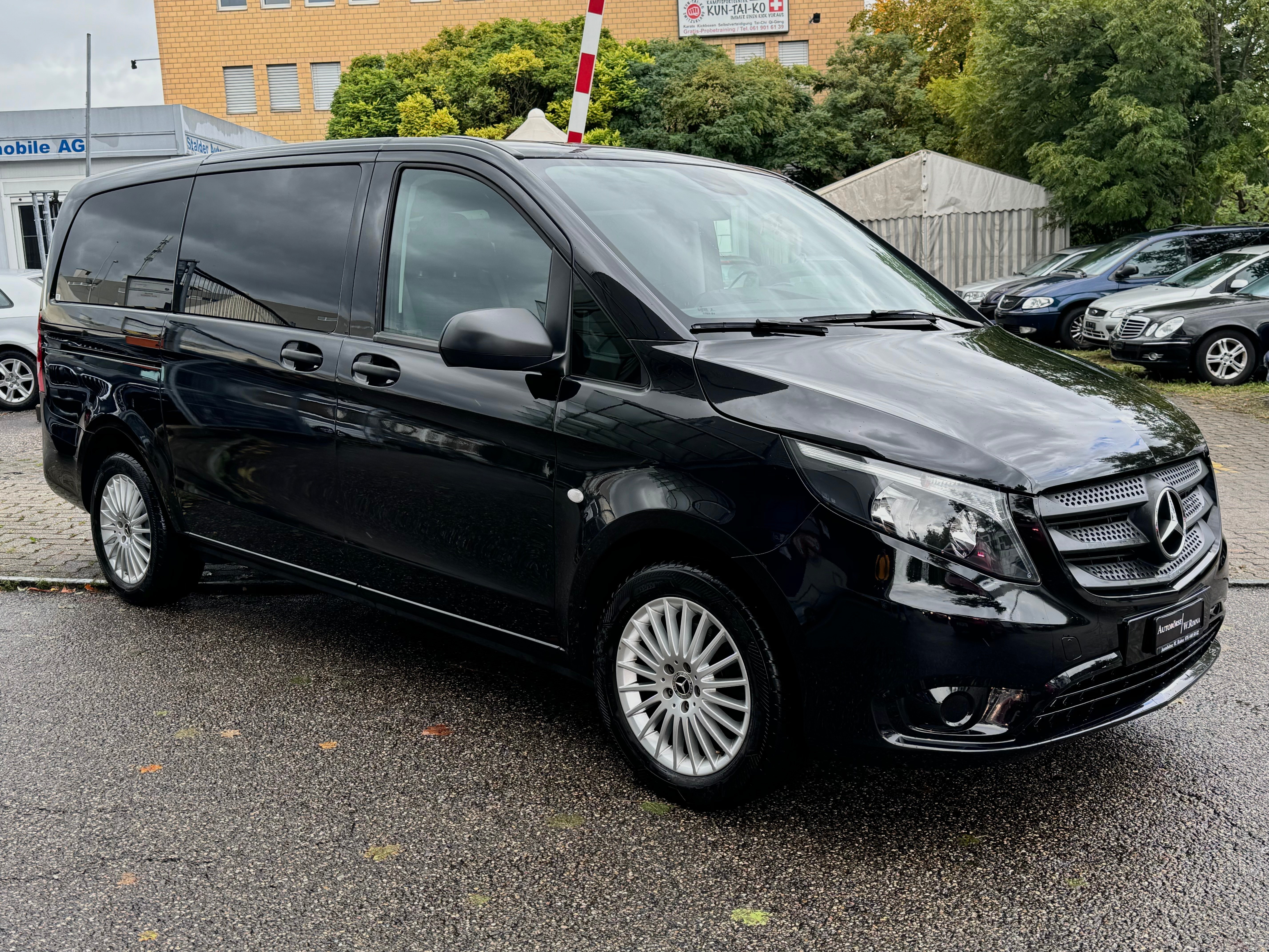 MERCEDES-BENZ Vito 116 CDI Lang Select Tourer 4Matic 9G-Tronic