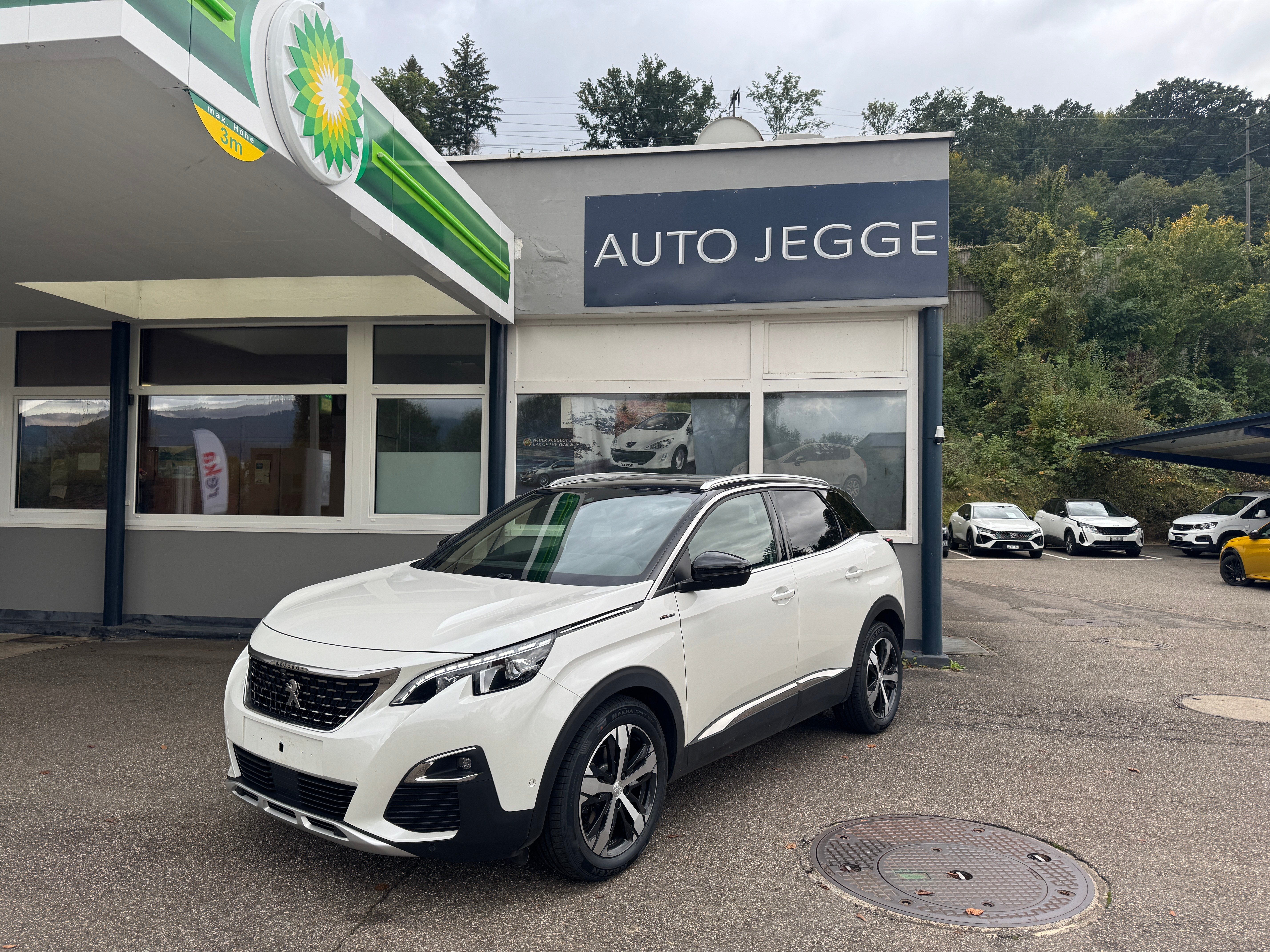 PEUGEOT 3008 1.6 THP GT Line EAT