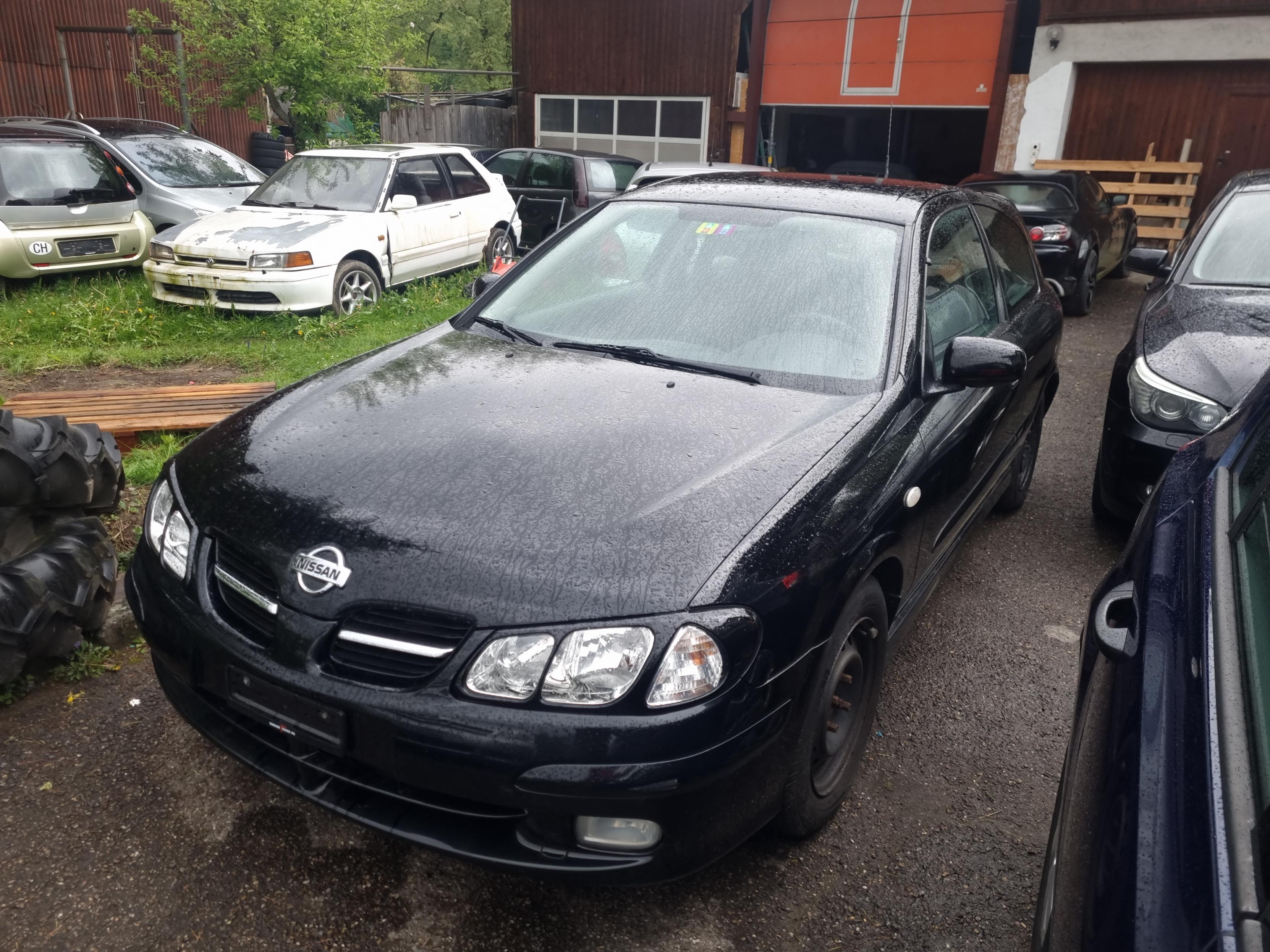 NISSAN Almera 1.8 16V Ambience