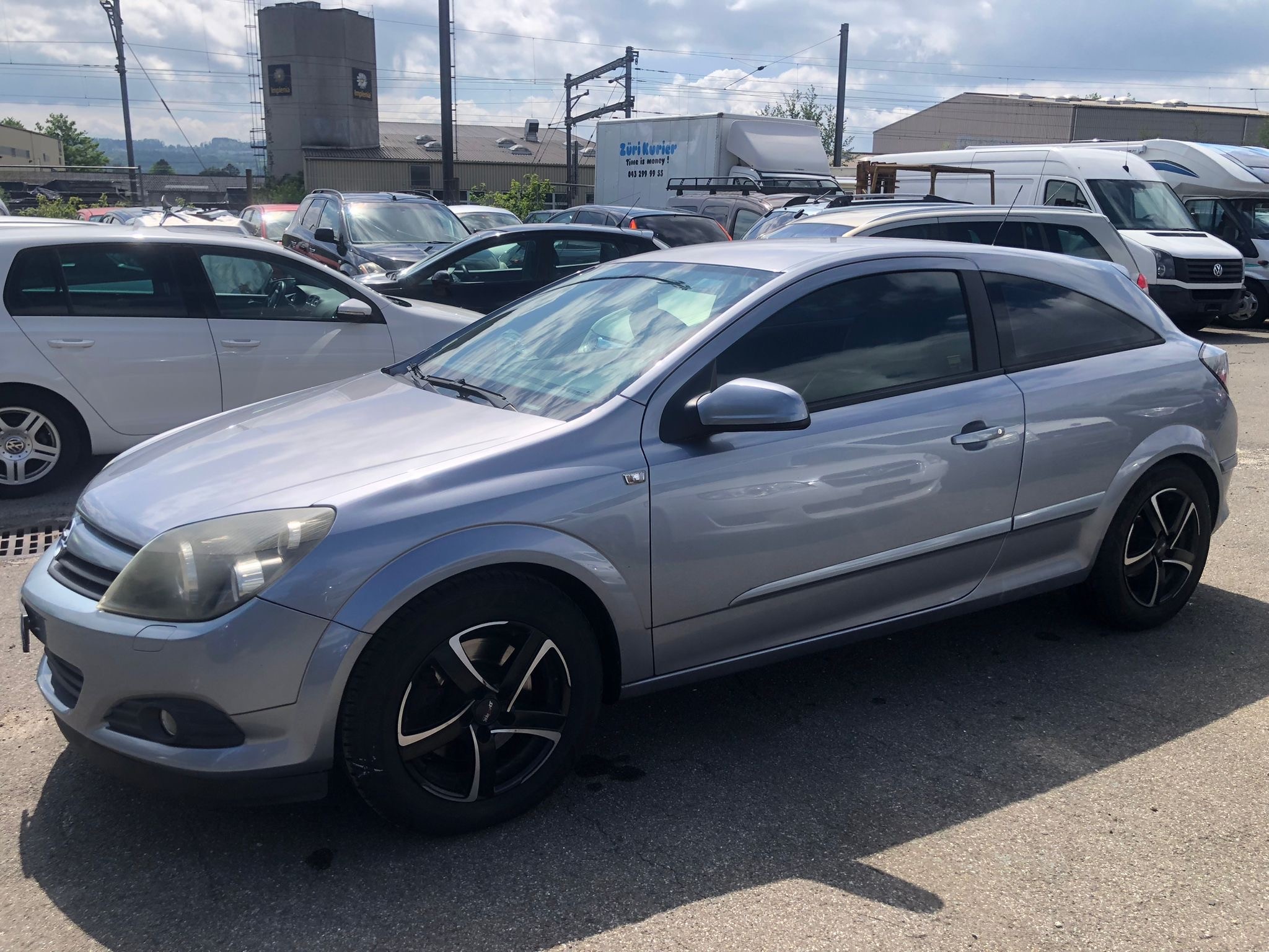 OPEL Astra GTC 2.0i 16V Turbo Sport