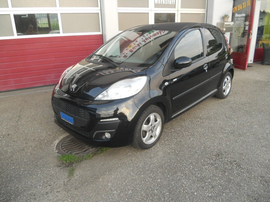 PEUGEOT 107 1.0 Style