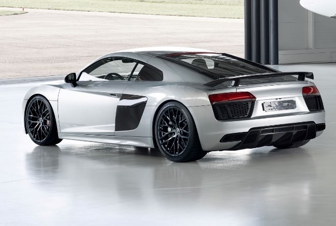 AUDI R8 Coupé 5.2 plus S-Tronic