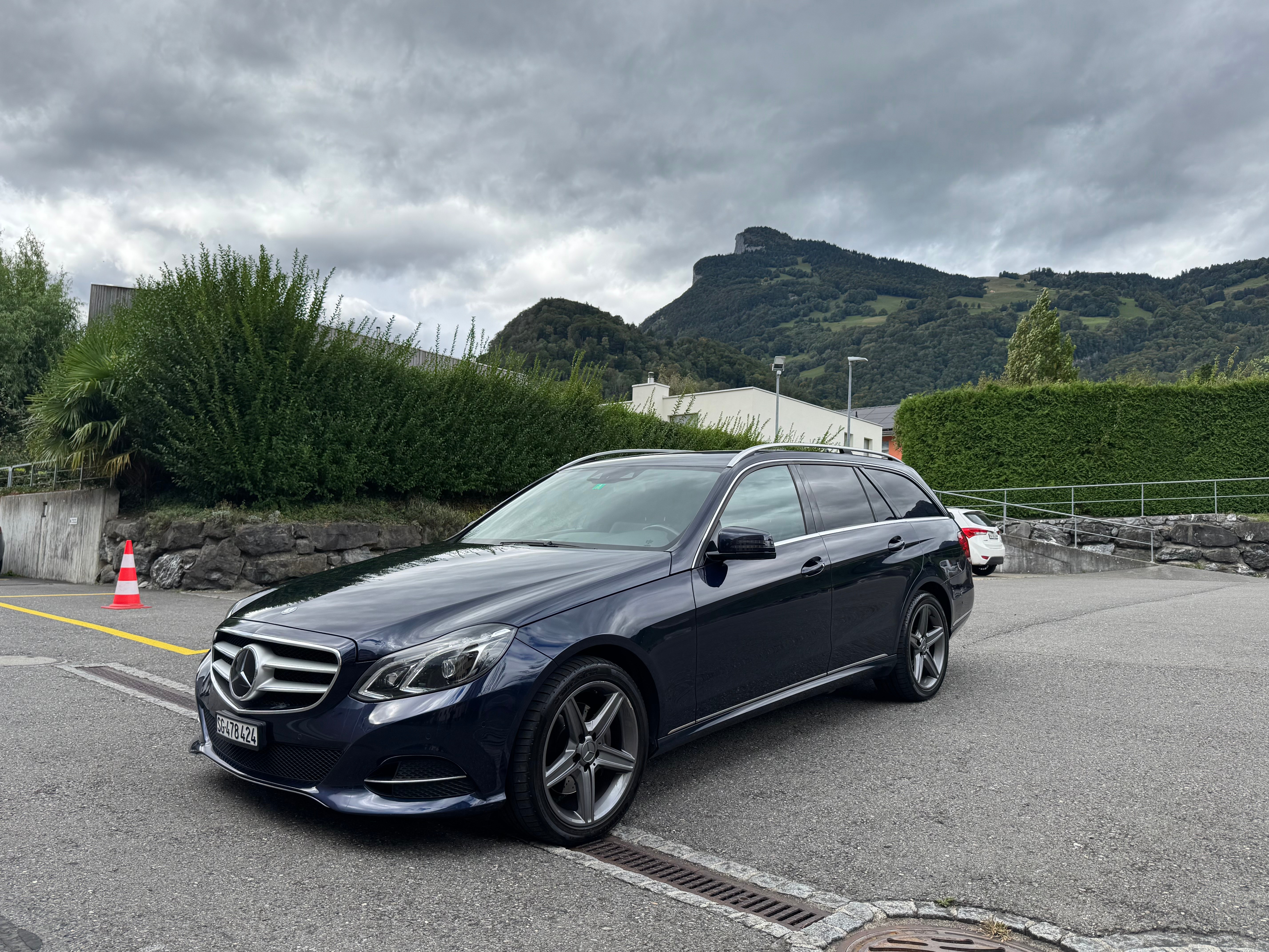 MERCEDES-BENZ E 250 CDI 4Matic 7G-Tronic