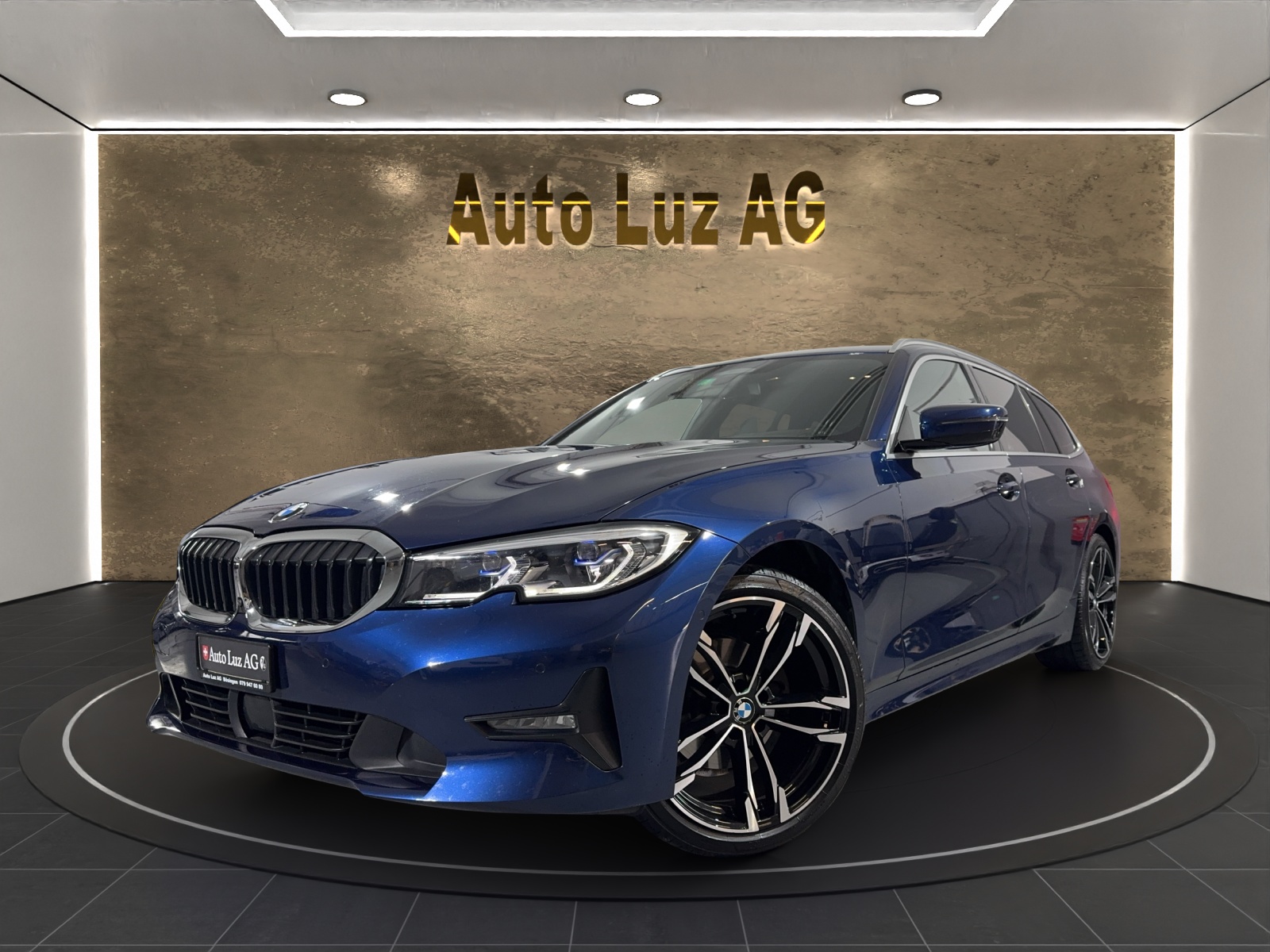 BMW 320d xDrive Touring Luxury Line Steptronic