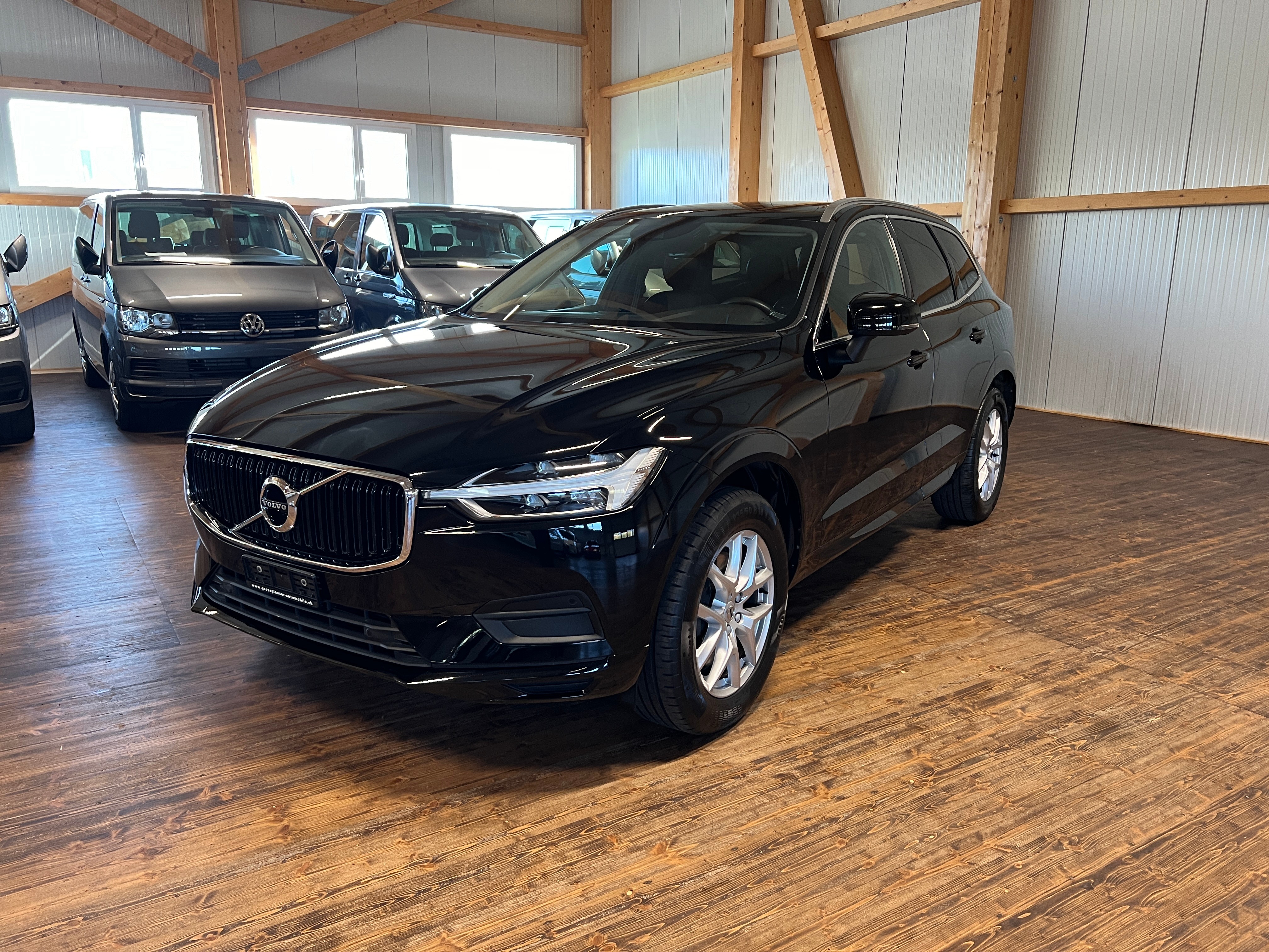 VOLVO XC60 B4 Diesel Mild Hybrid AWD Momentum Geartronic