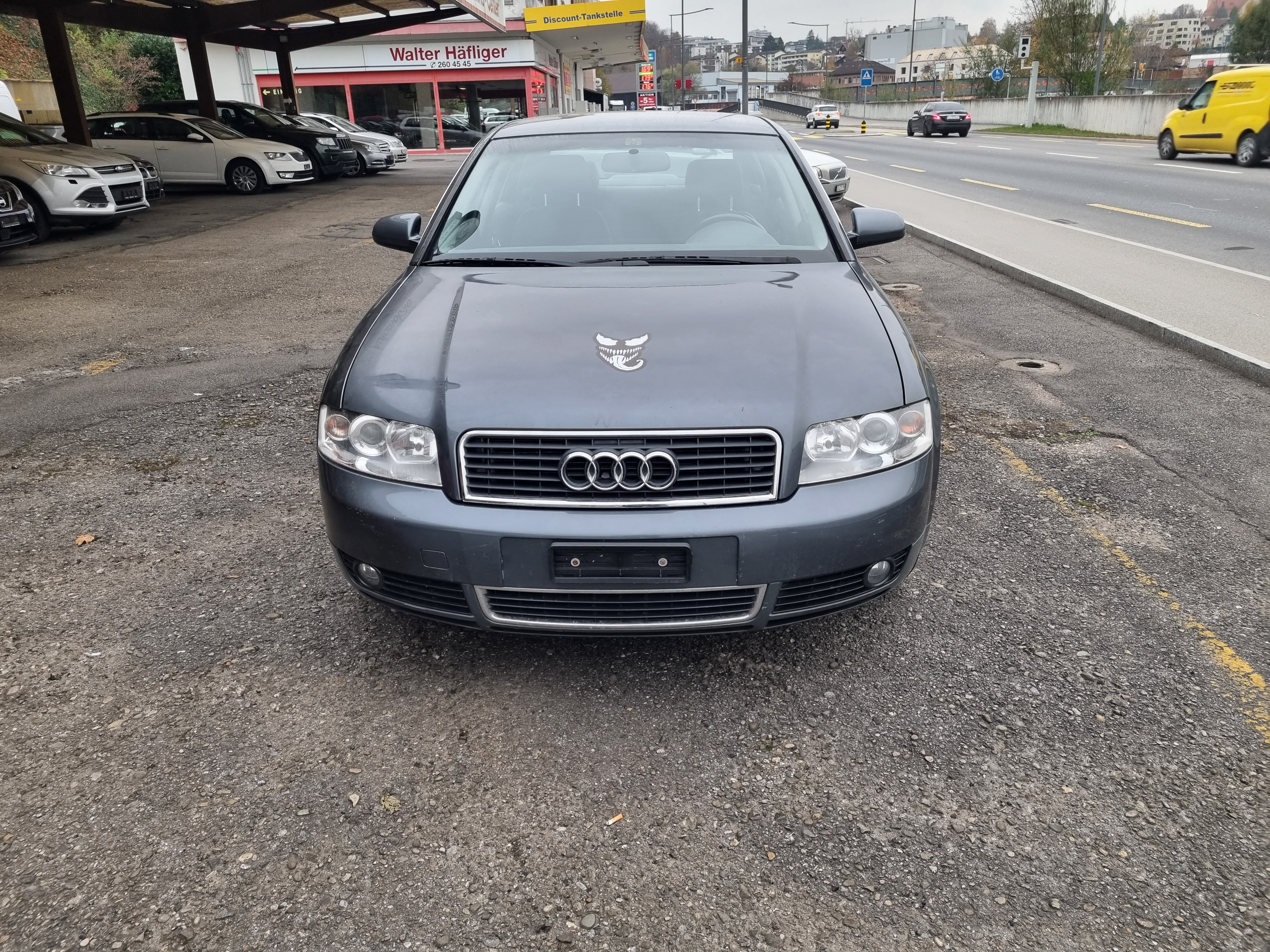 AUDI A4 2.4 V6