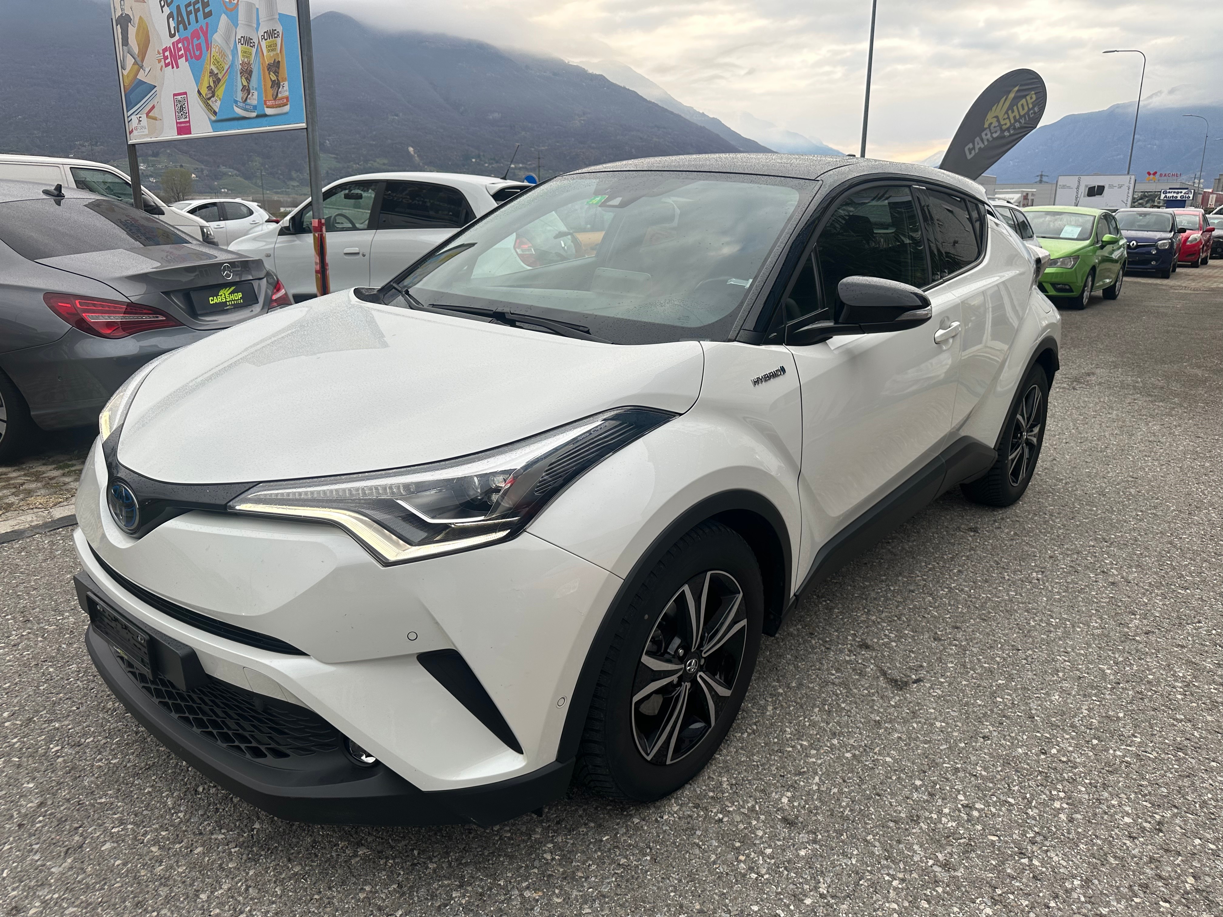 TOYOTA C-HR 1.8 HSD CVT Trend