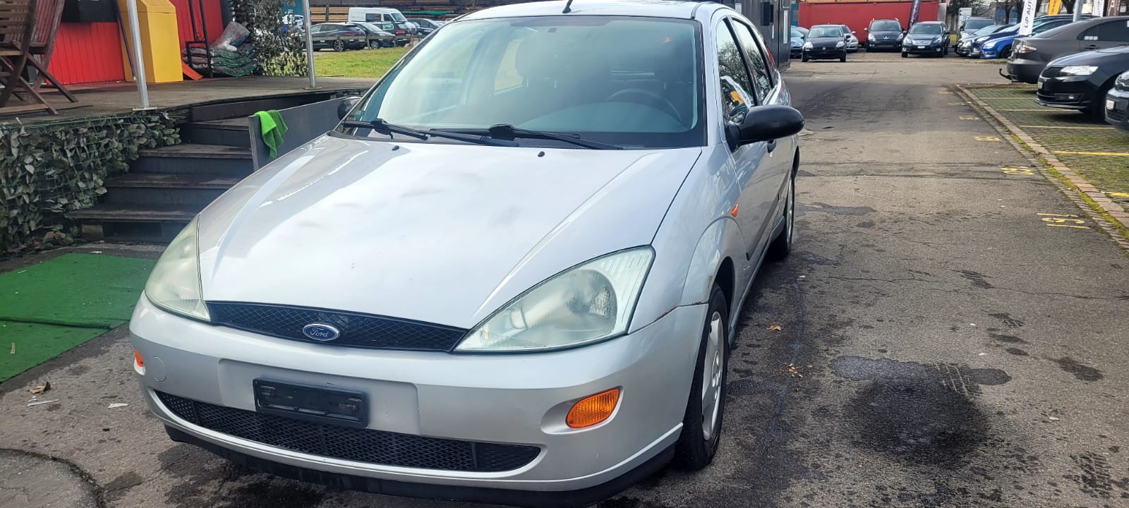 FORD Focus 1.6i 16V Trend