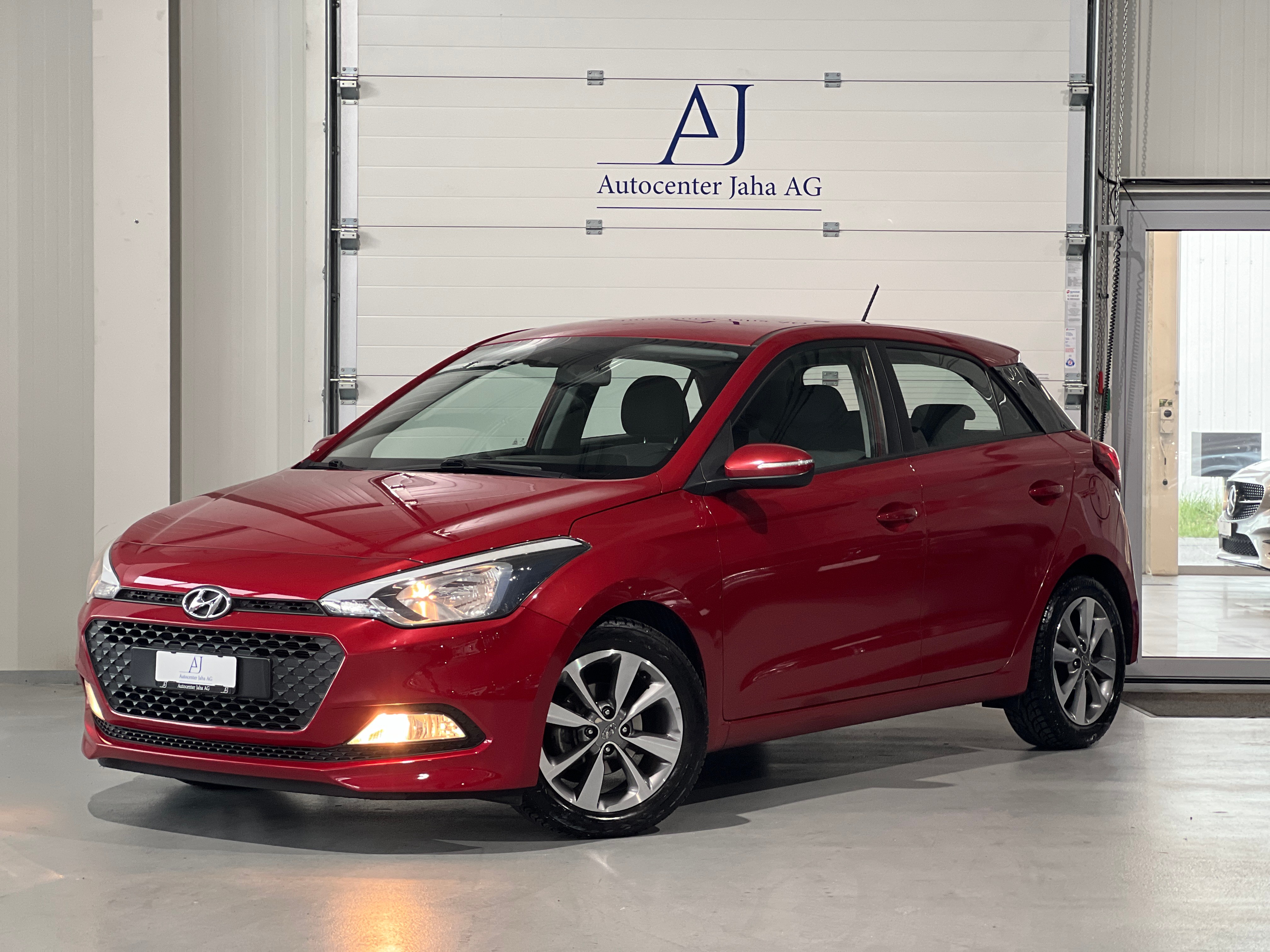 HYUNDAI i20 1.4 Automatic