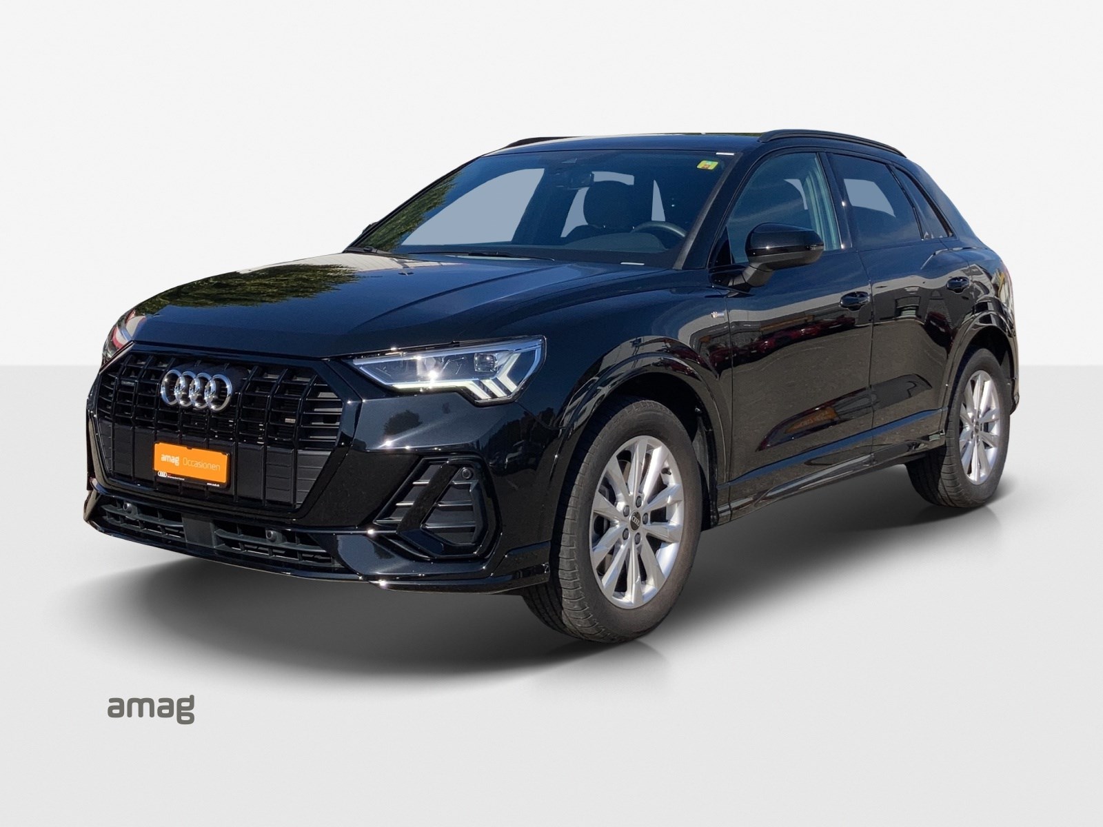 AUDI Q3 40 TFSI S line quattro S-tronic