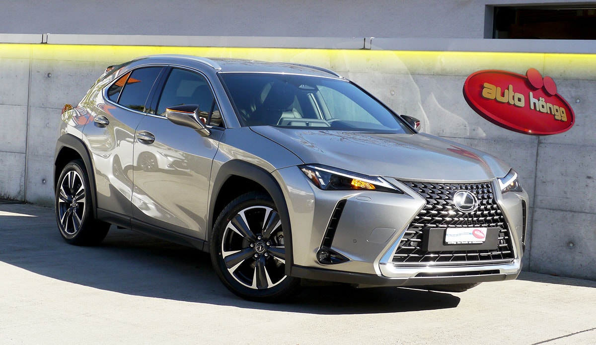 LEXUS UX 300h Premium 2WD Volleder