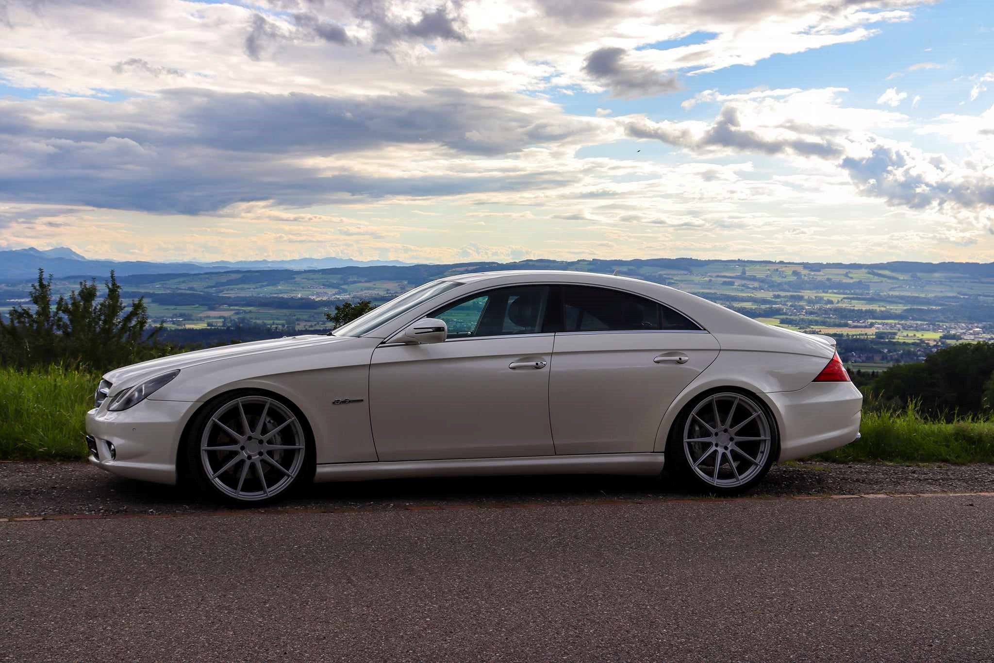 MERCEDES-BENZ CLS 63 AMG 7G-Tronic