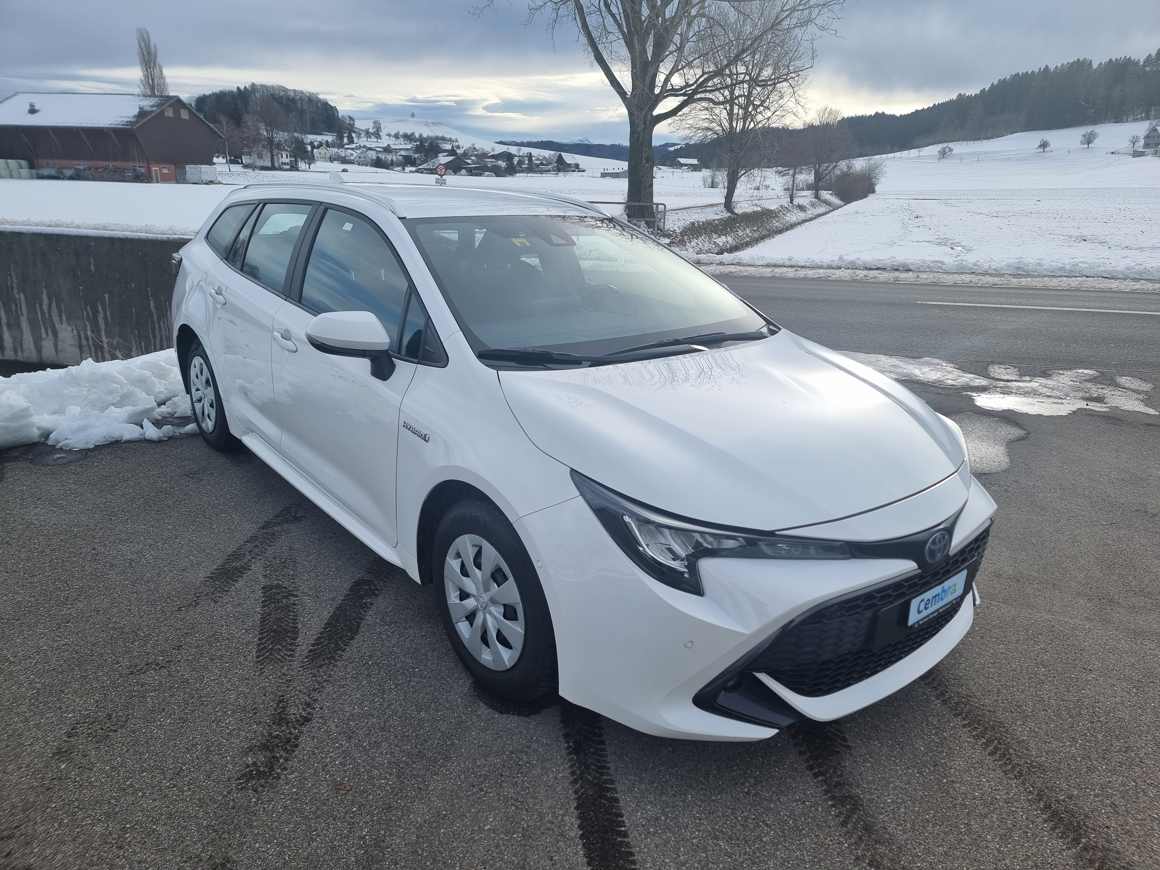 TOYOTA Corolla Touring Sports 1.8 HSD Comfort e-CVT