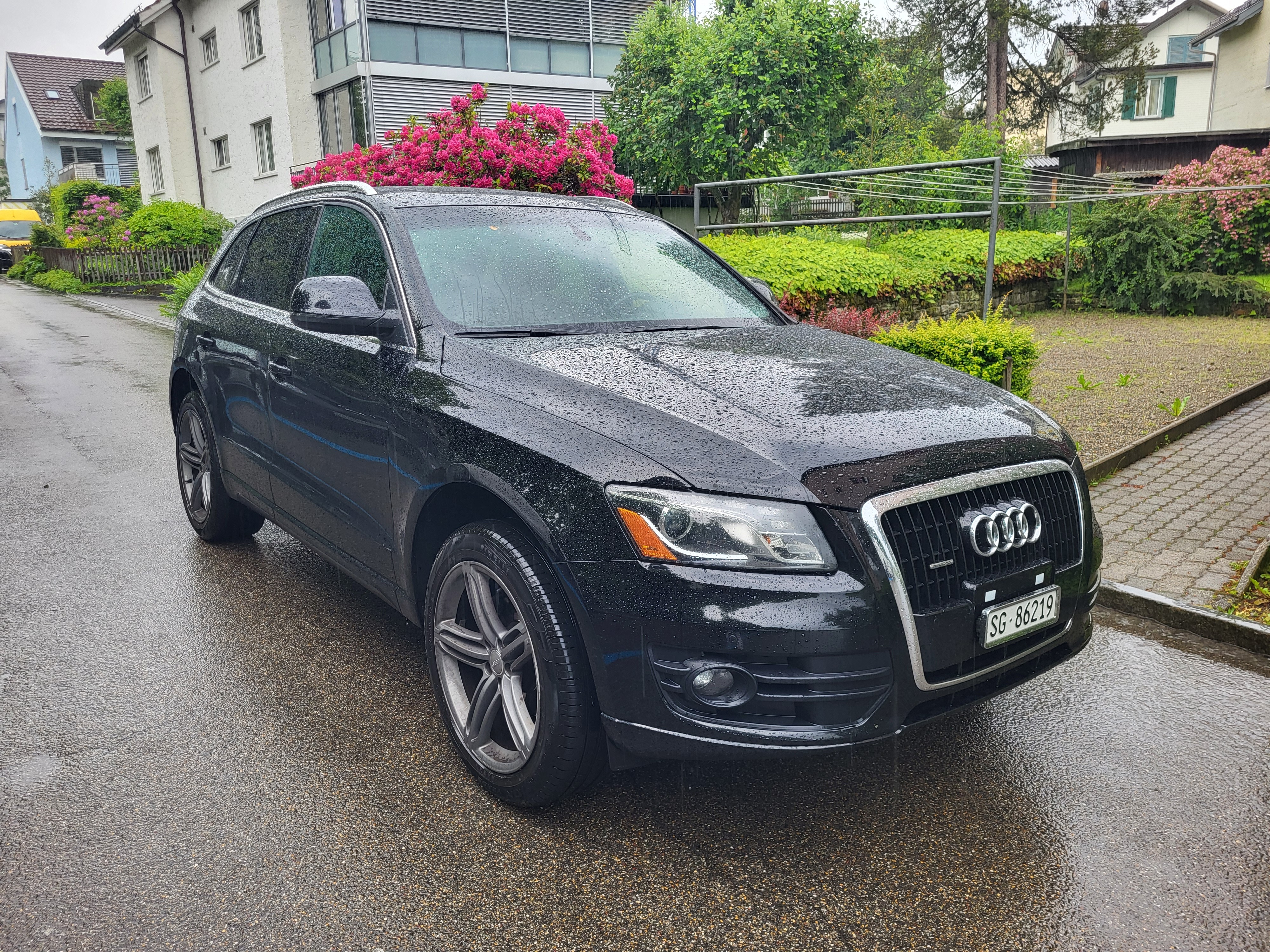 AUDI Q5 3.2 FSI quattro S-tronic