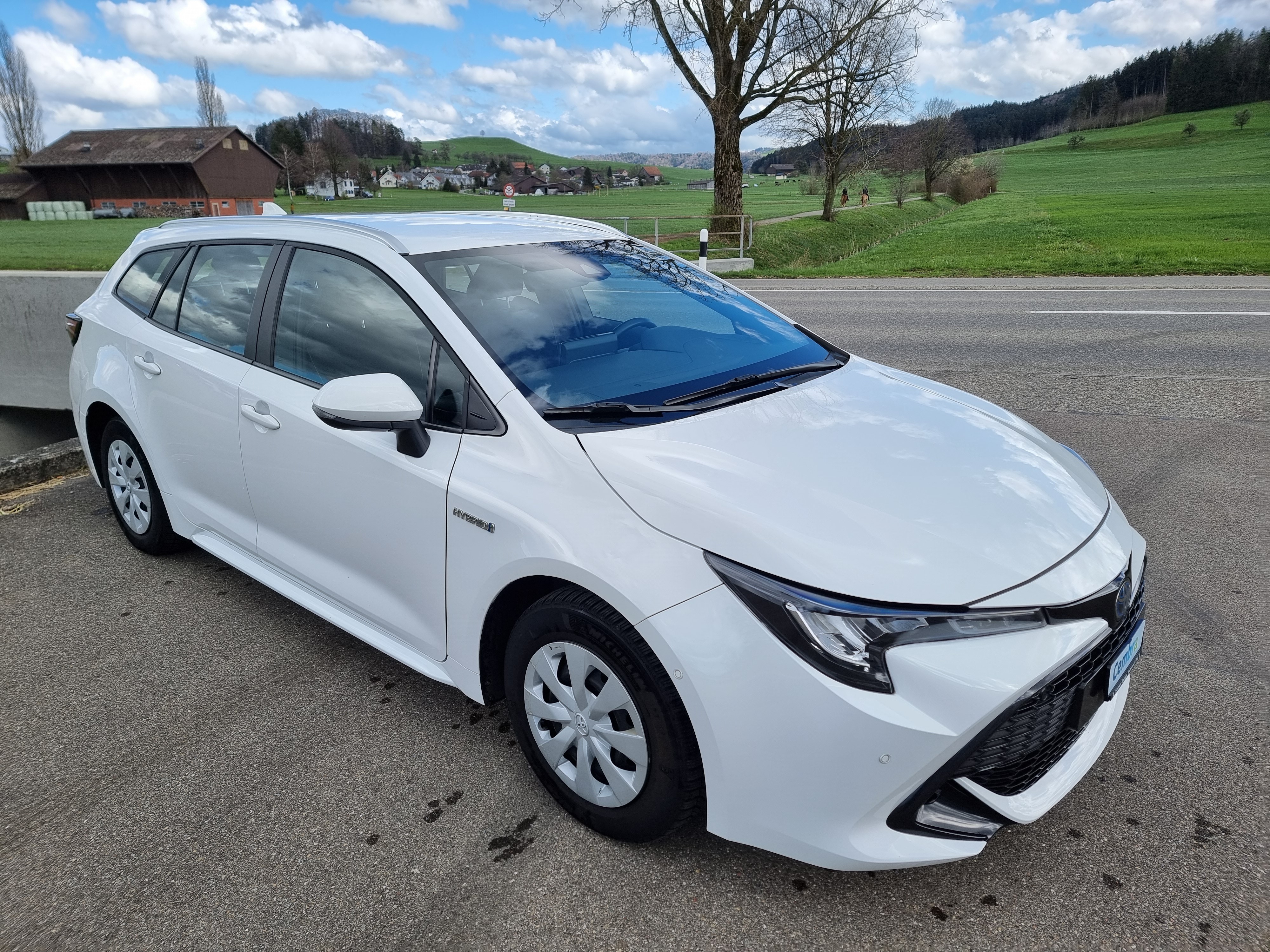 TOYOTA Corolla Touring Sports 1.8 HSD Comfort e-CVT