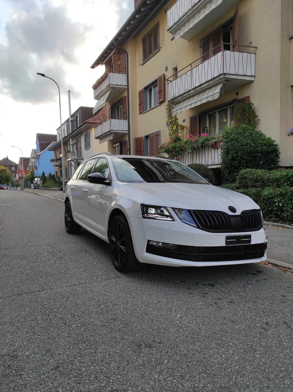 SKODA Octavia Combi 2.0 TSI Soleil 4x4 DSG