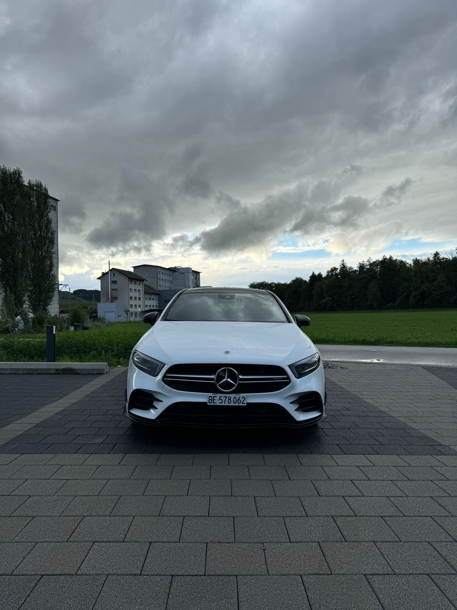 MERCEDES-BENZ A 35 AMG 4Matic Speedshift