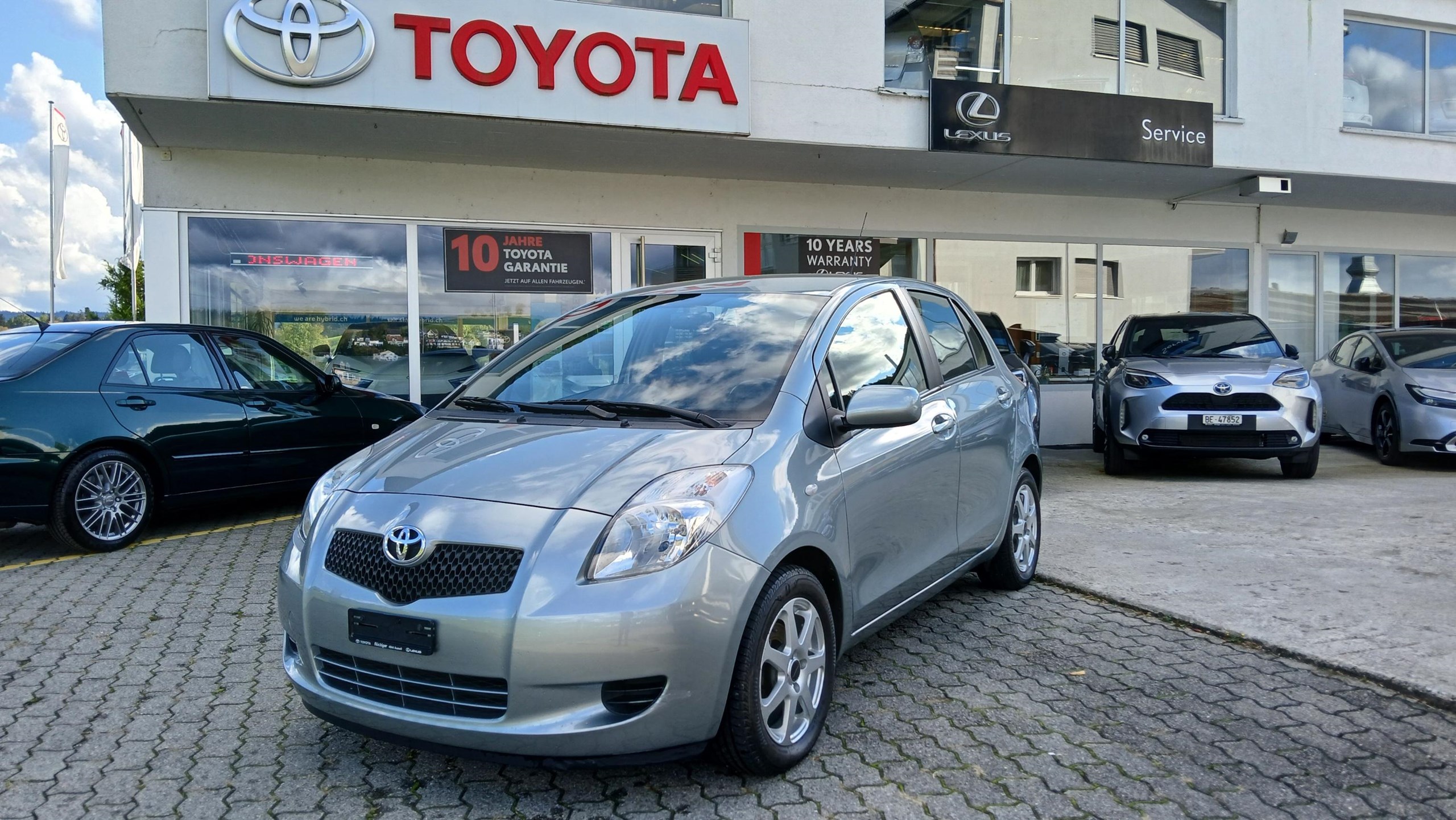 TOYOTA Yaris 1.3 16V Linea Luna MM