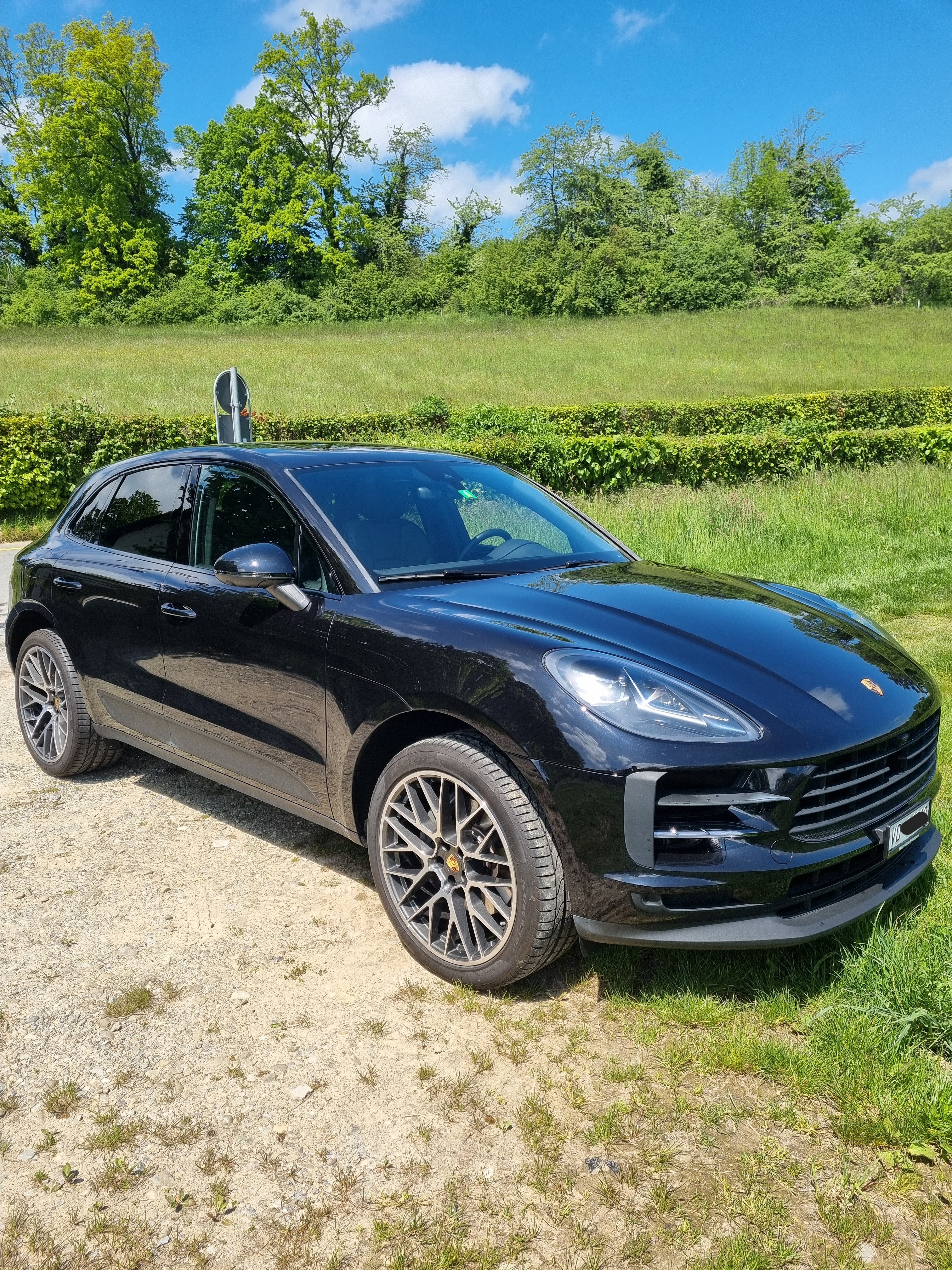 PORSCHE Macan S PDK