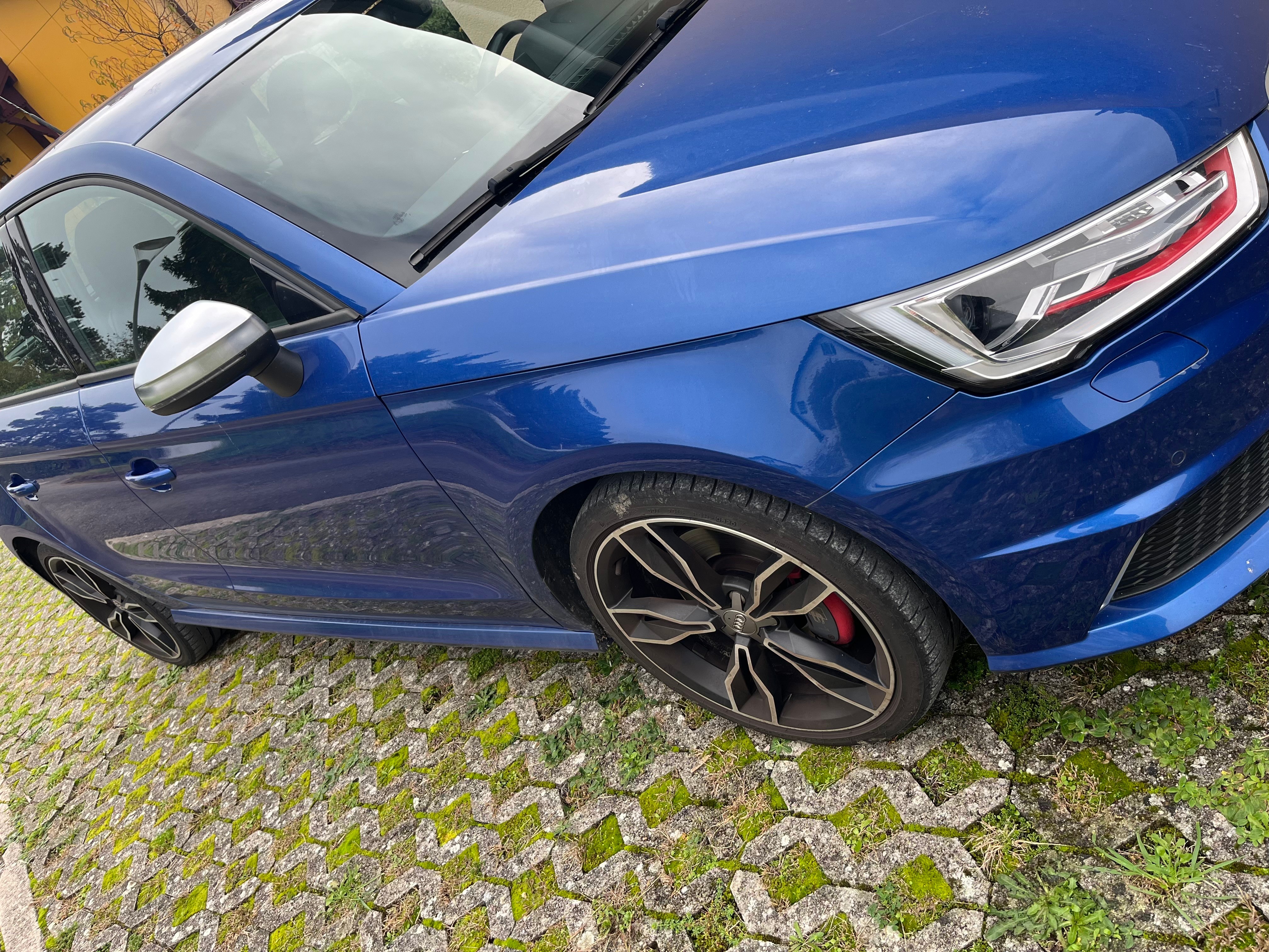 AUDI S1 Sportback 2.0 TFSI quattro