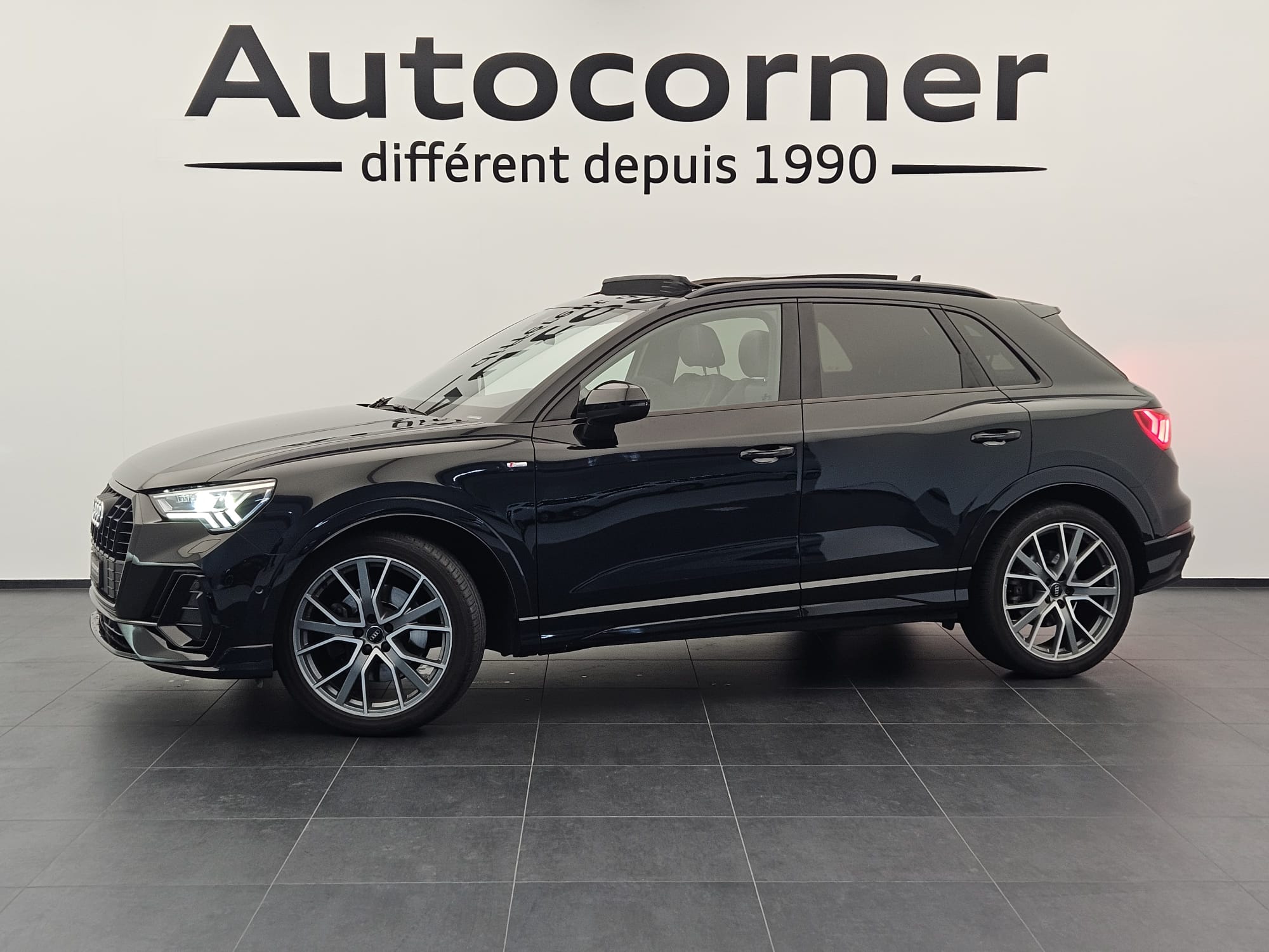 AUDI Q3 45 TFSI S line quattro S-tronic