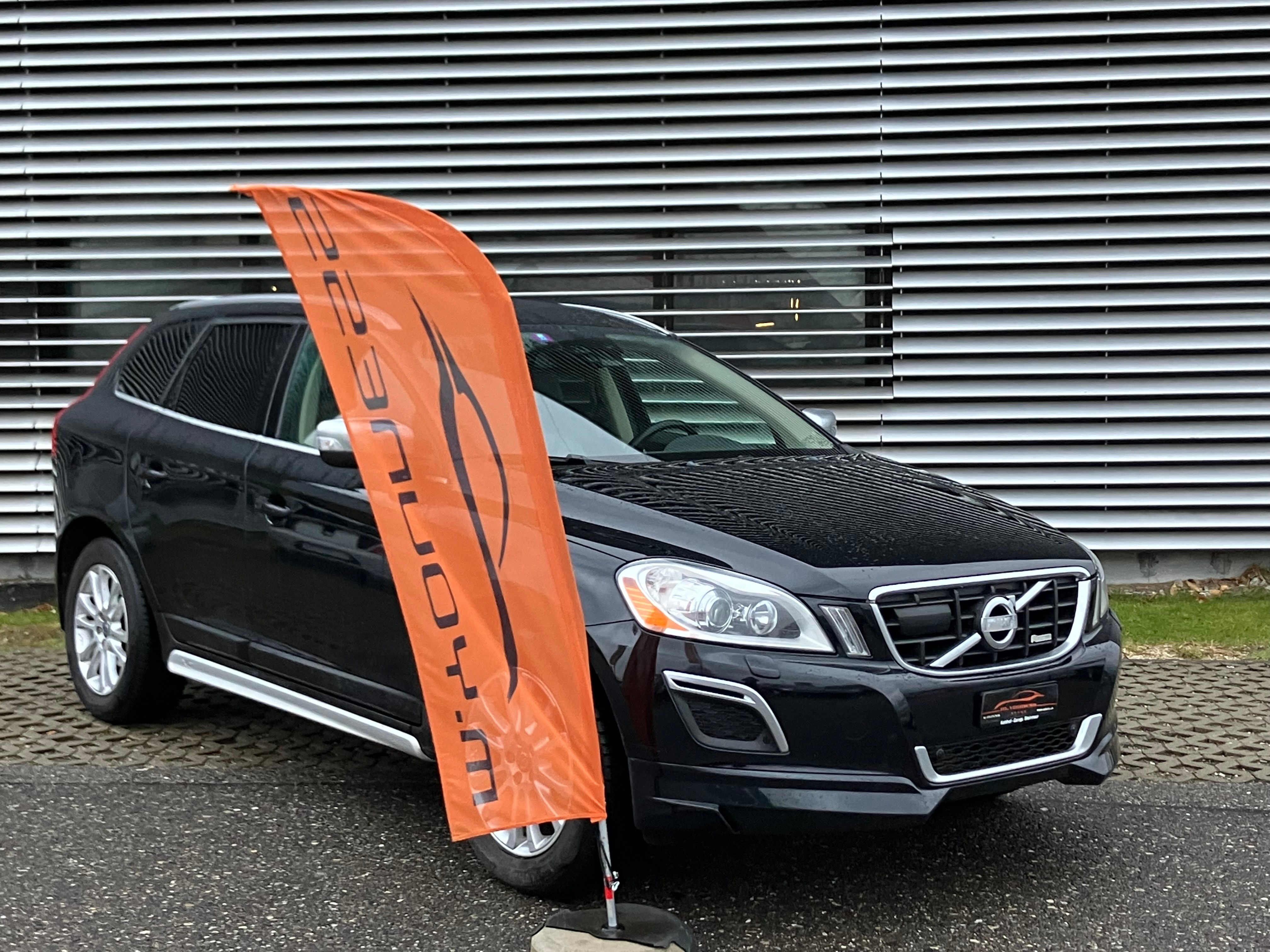 VOLVO XC60 T6 AWD R-Design Geartronic