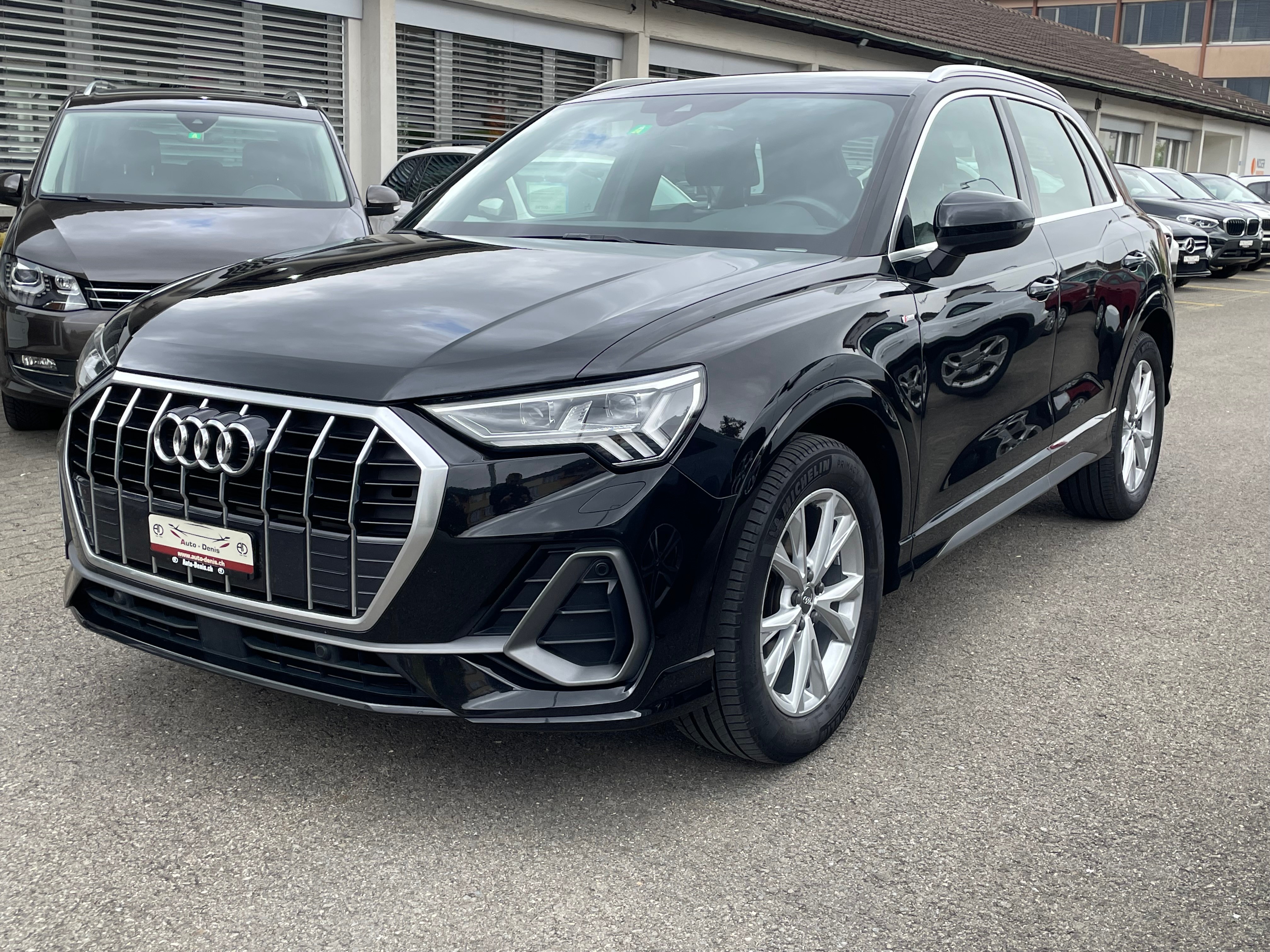 AUDI Q3 2.0 35 TDI S line S-Tronic