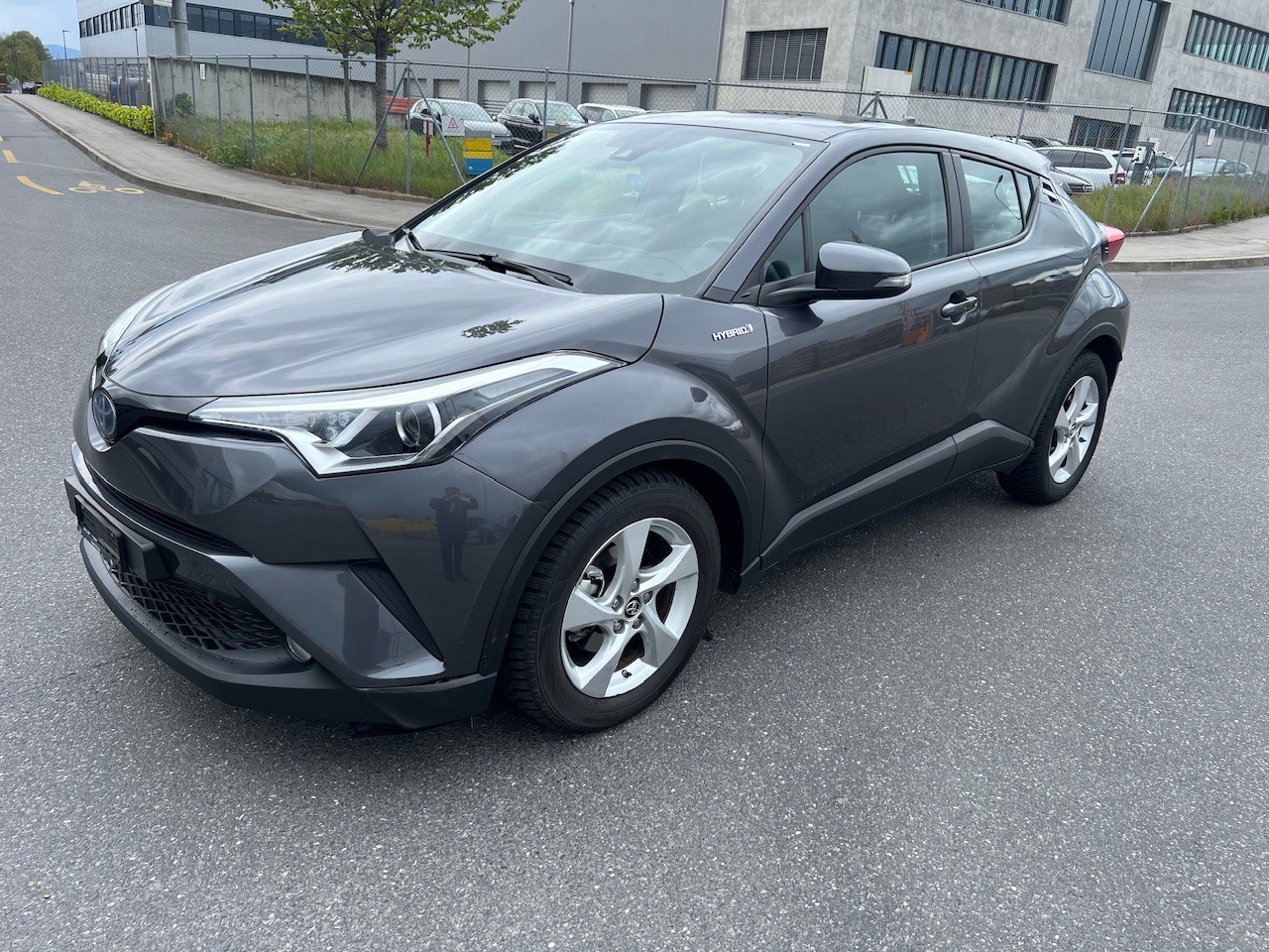 TOYOTA C-HR 1.8 HSD First Edition CVT