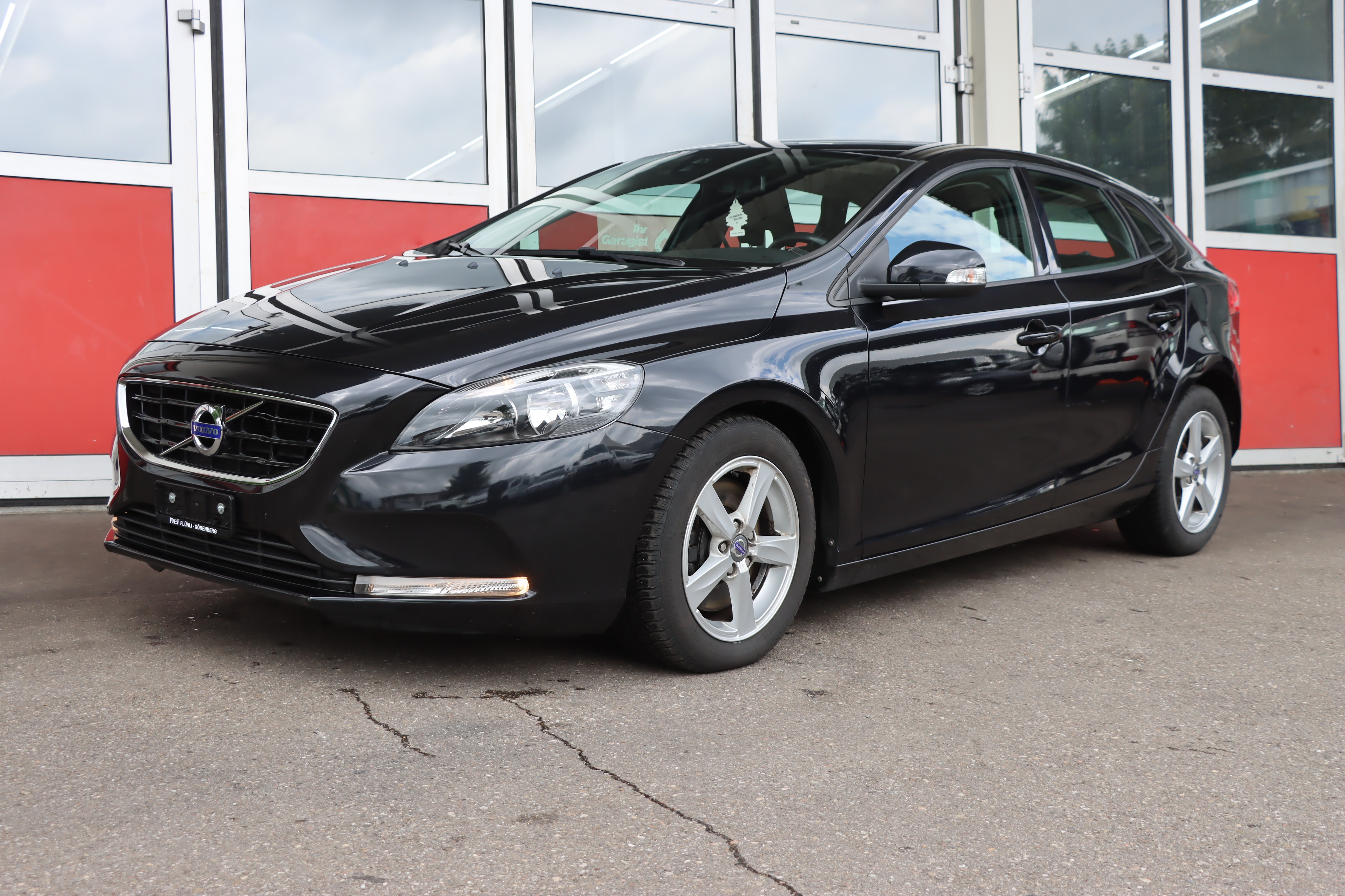 VOLVO V40 D3 Kinetic